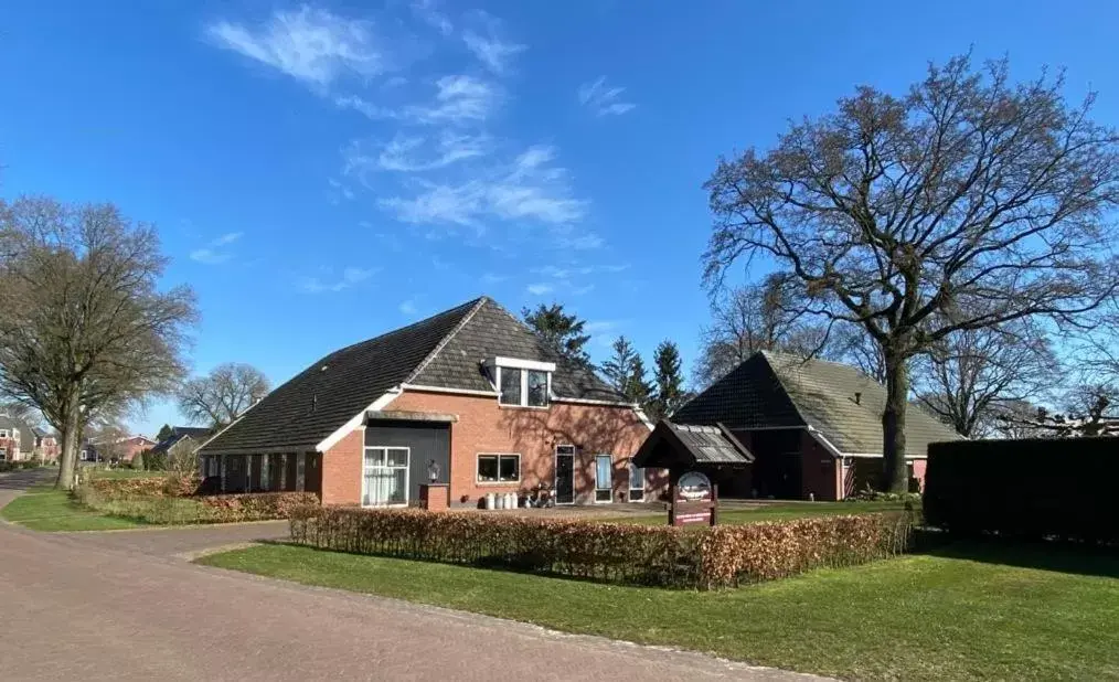 Property Building in 't Rond Bargie