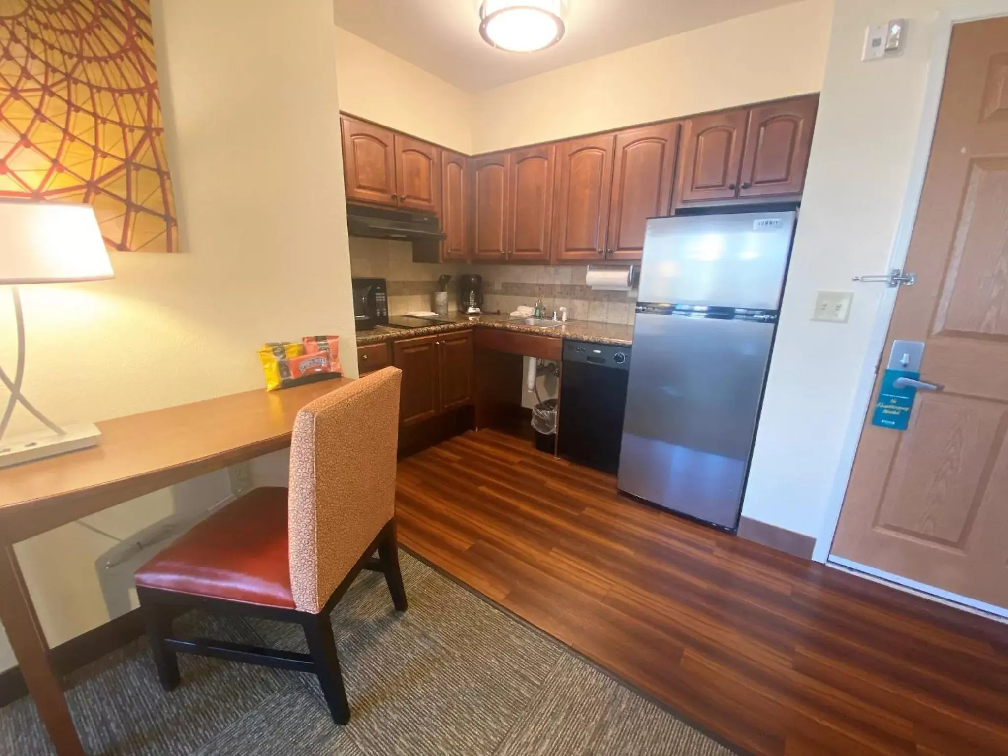 Photo of the whole room, Kitchen/Kitchenette in Staybridge Suites Great Falls, an IHG Hotel