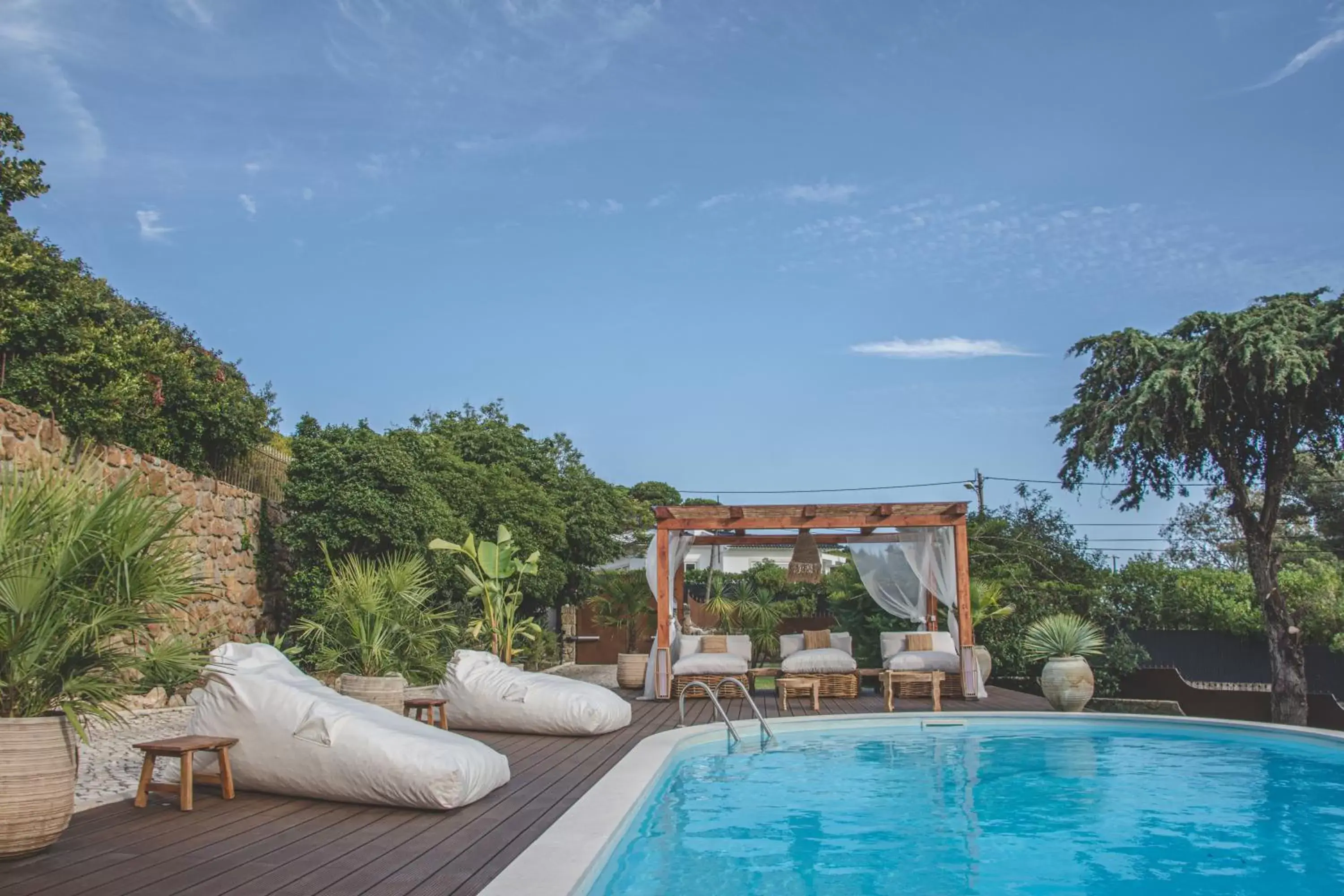 Swimming Pool in Villa Pietra Estoril Eco Guesthouse