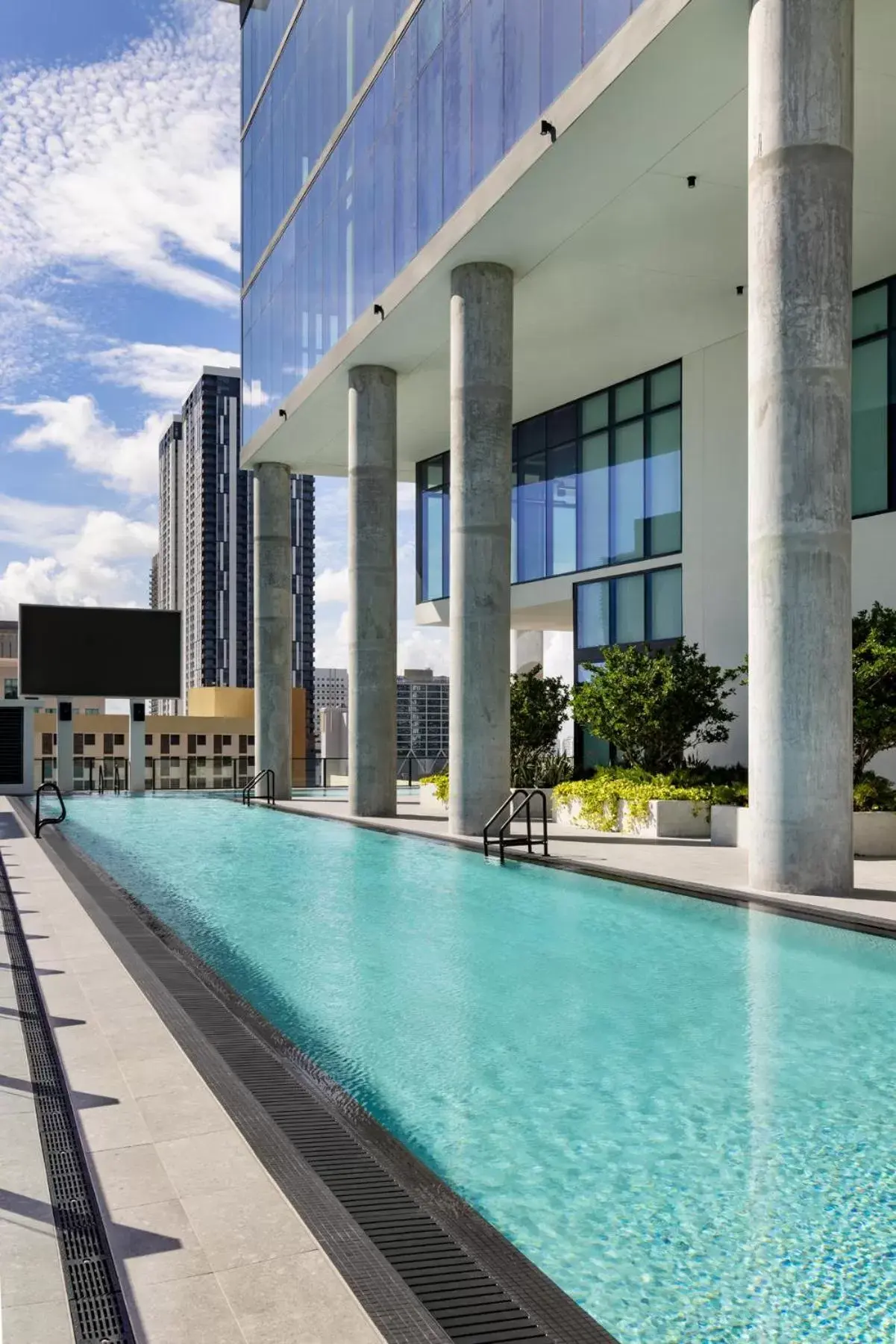 Property building, Swimming Pool in The Elser Hotel Miami