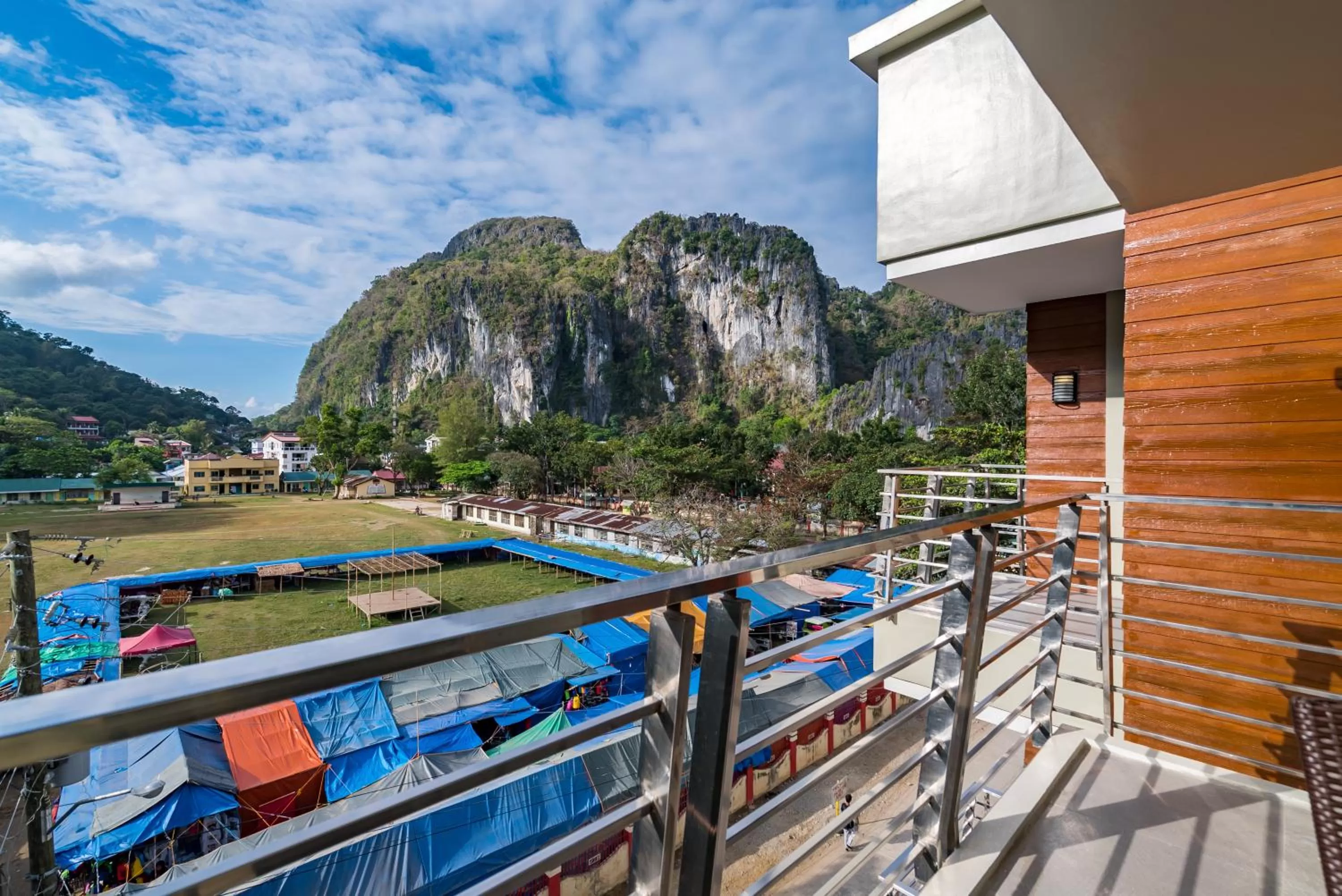 Balcony/Terrace in Coral Cliff Hotel