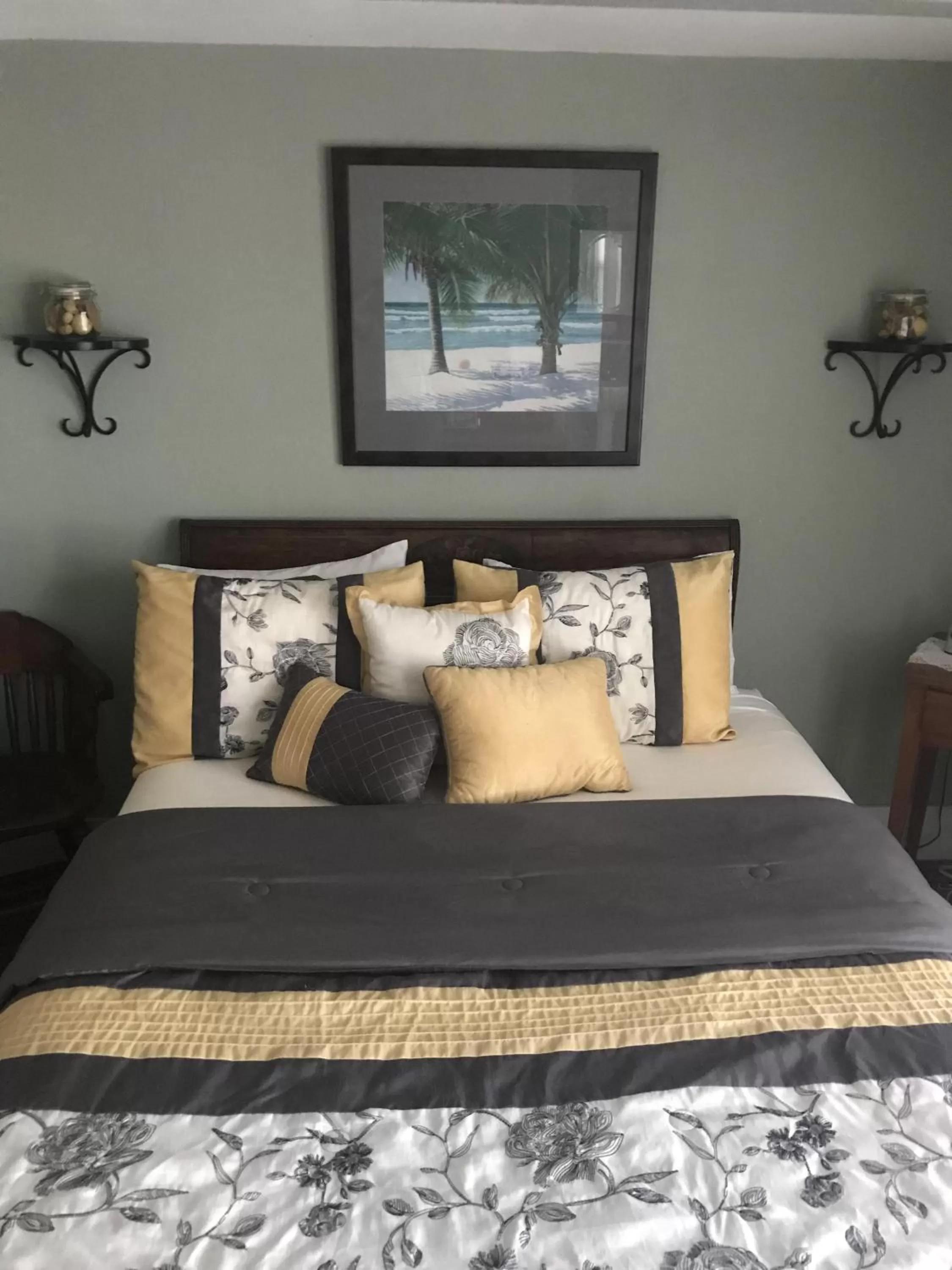 Other, Bed in Beachrunners Inn