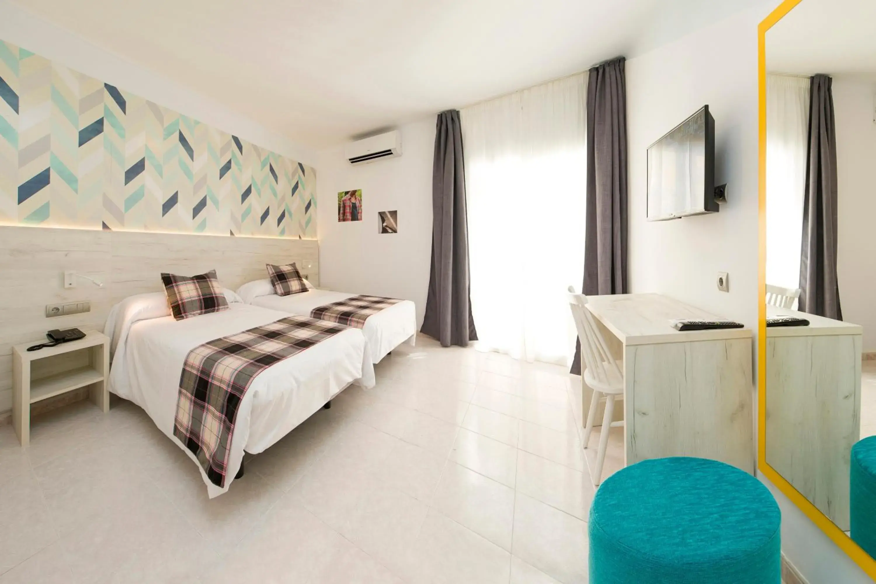 Photo of the whole room in Hotel Vibra Lei Ibiza