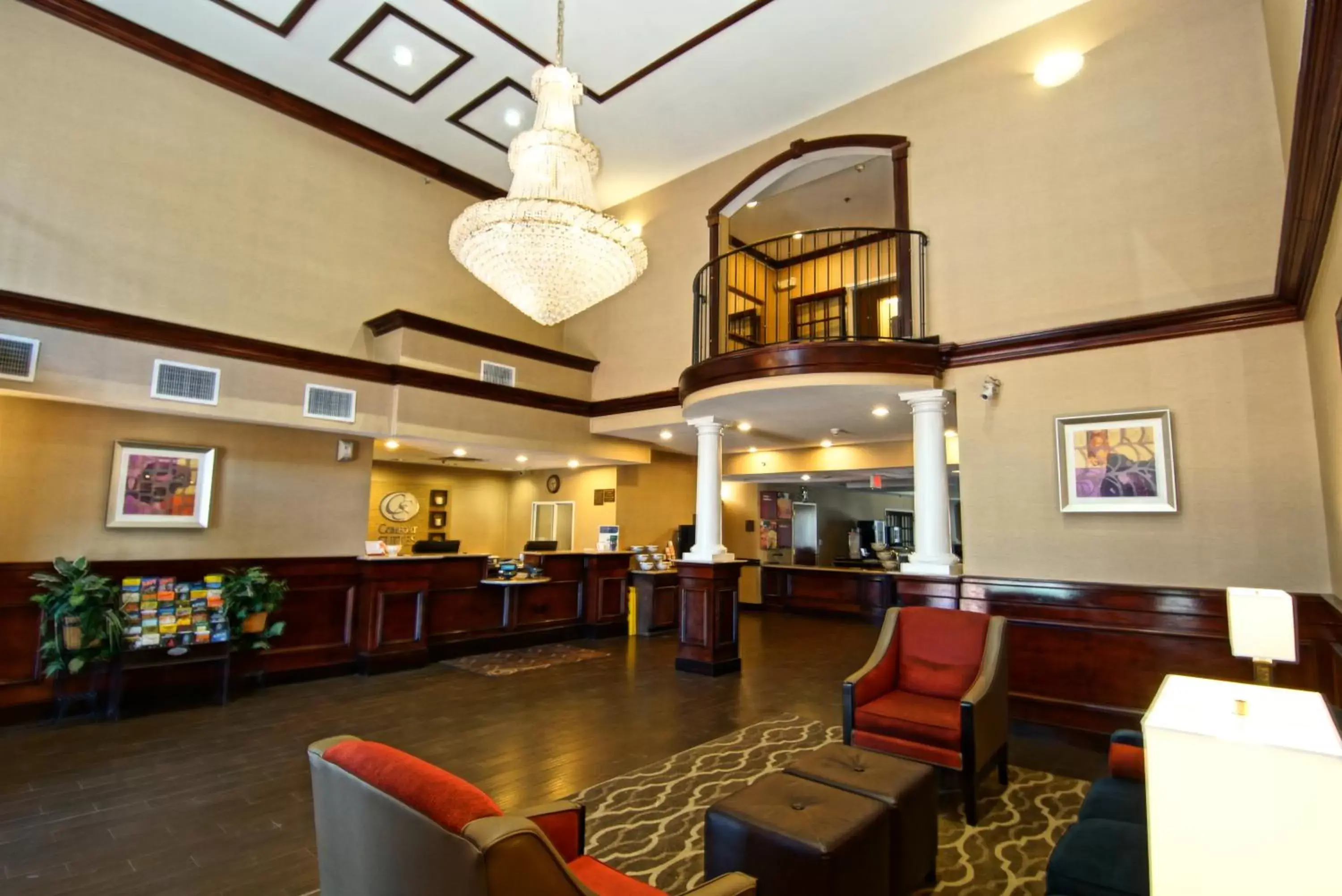 Lobby or reception in Comfort Suites Near University Lobby or reception in Comfort Suites Near University