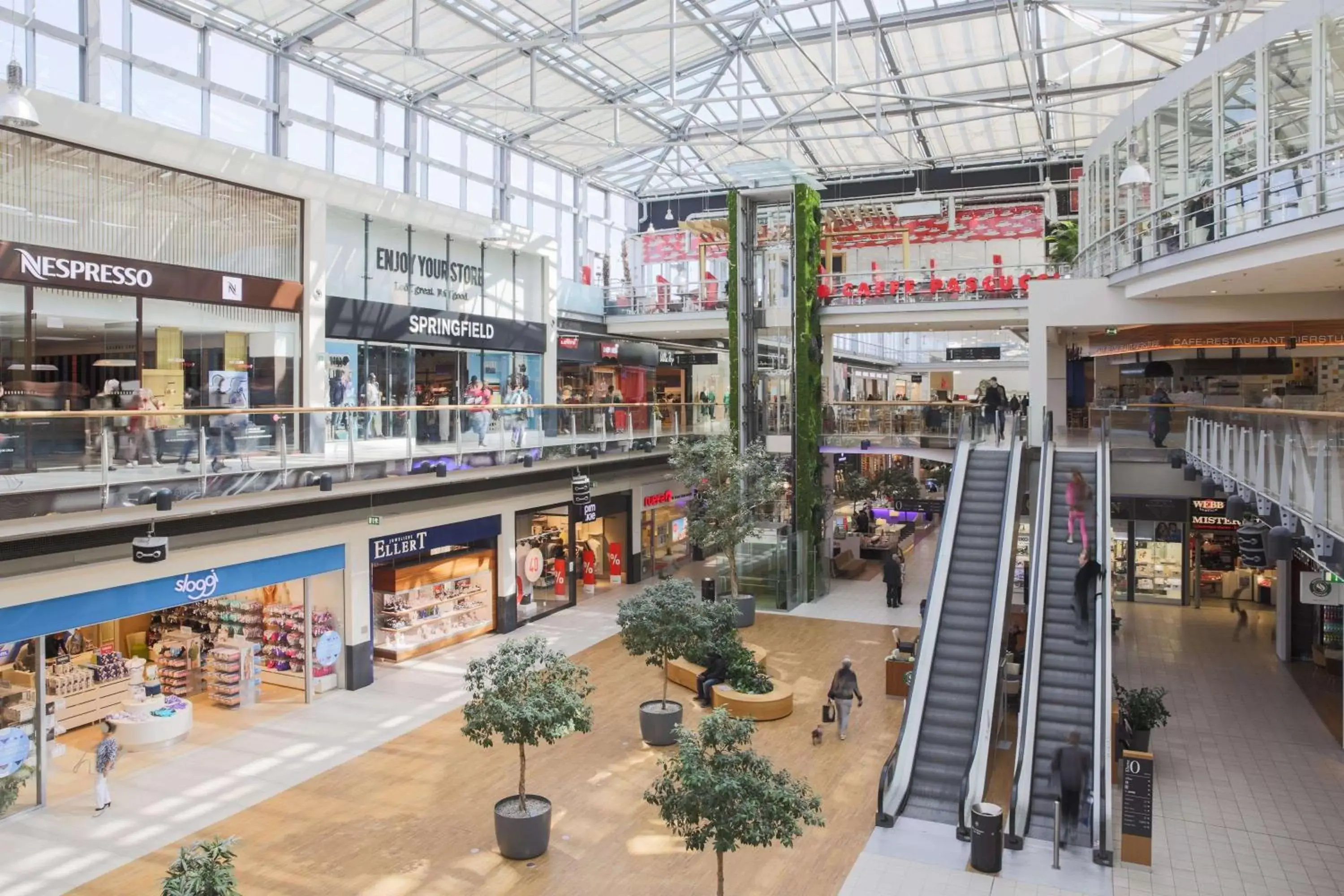 Shopping Area, Supermarket/Shops in ARCOTEL Donauzentrum Wien