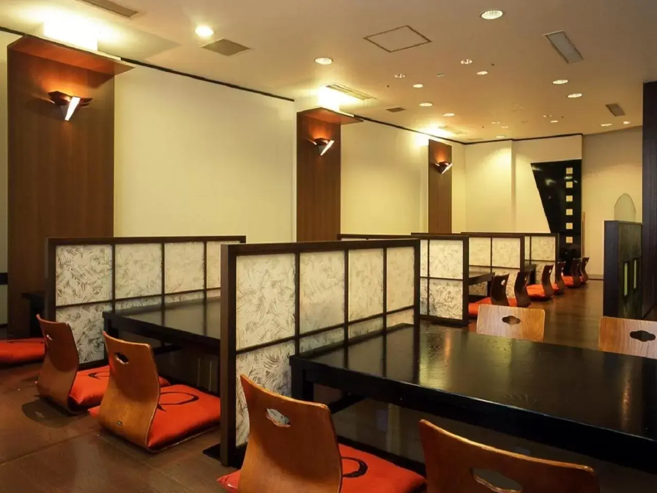 Restaurant/places to eat in HOTEL LiVEMAX BUDGET Kagoshima