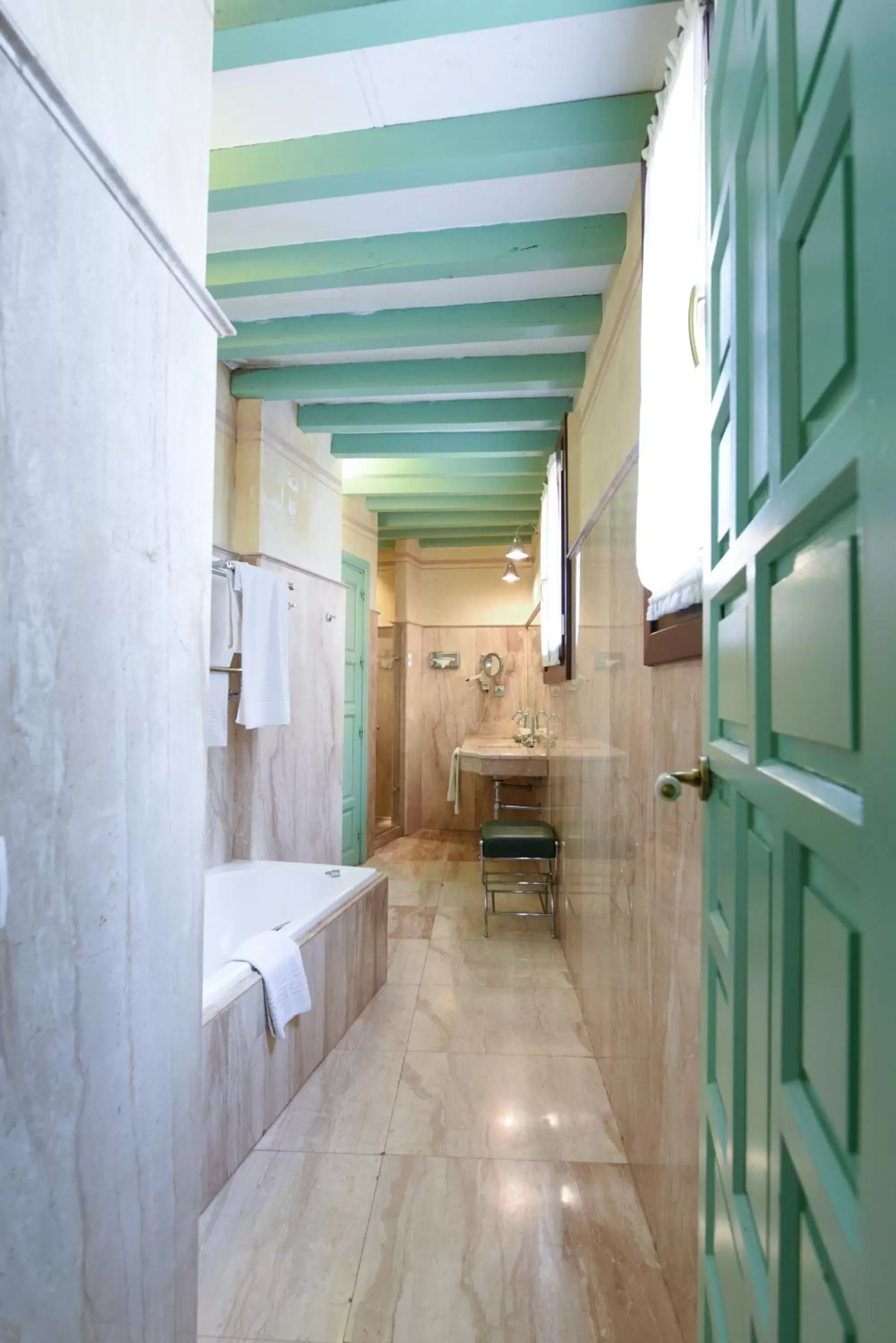 Bathroom in Hotel Las Casas de la Judería