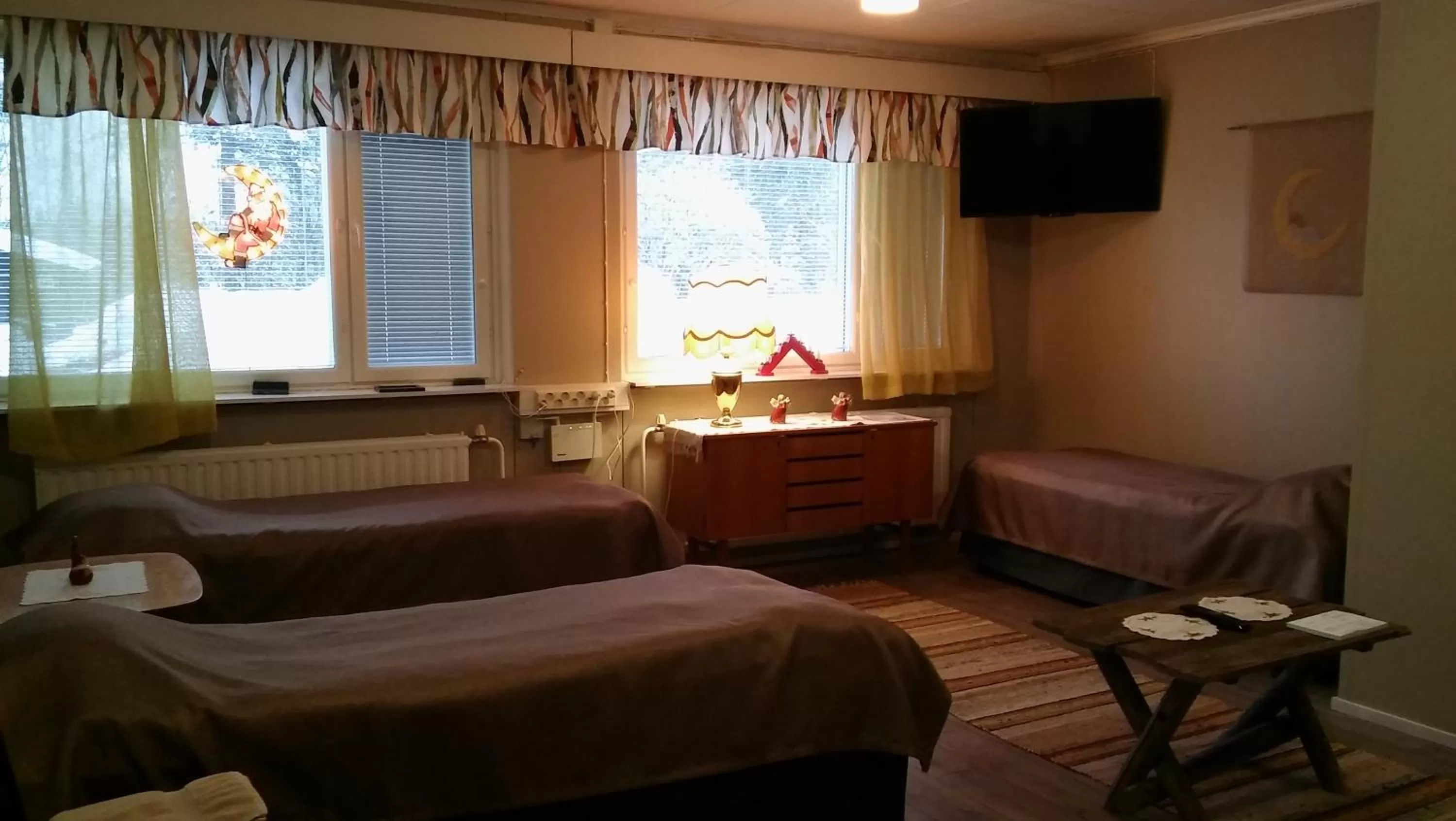 Photo of the whole room, Bed in Kuutamo B&B Guesthouse