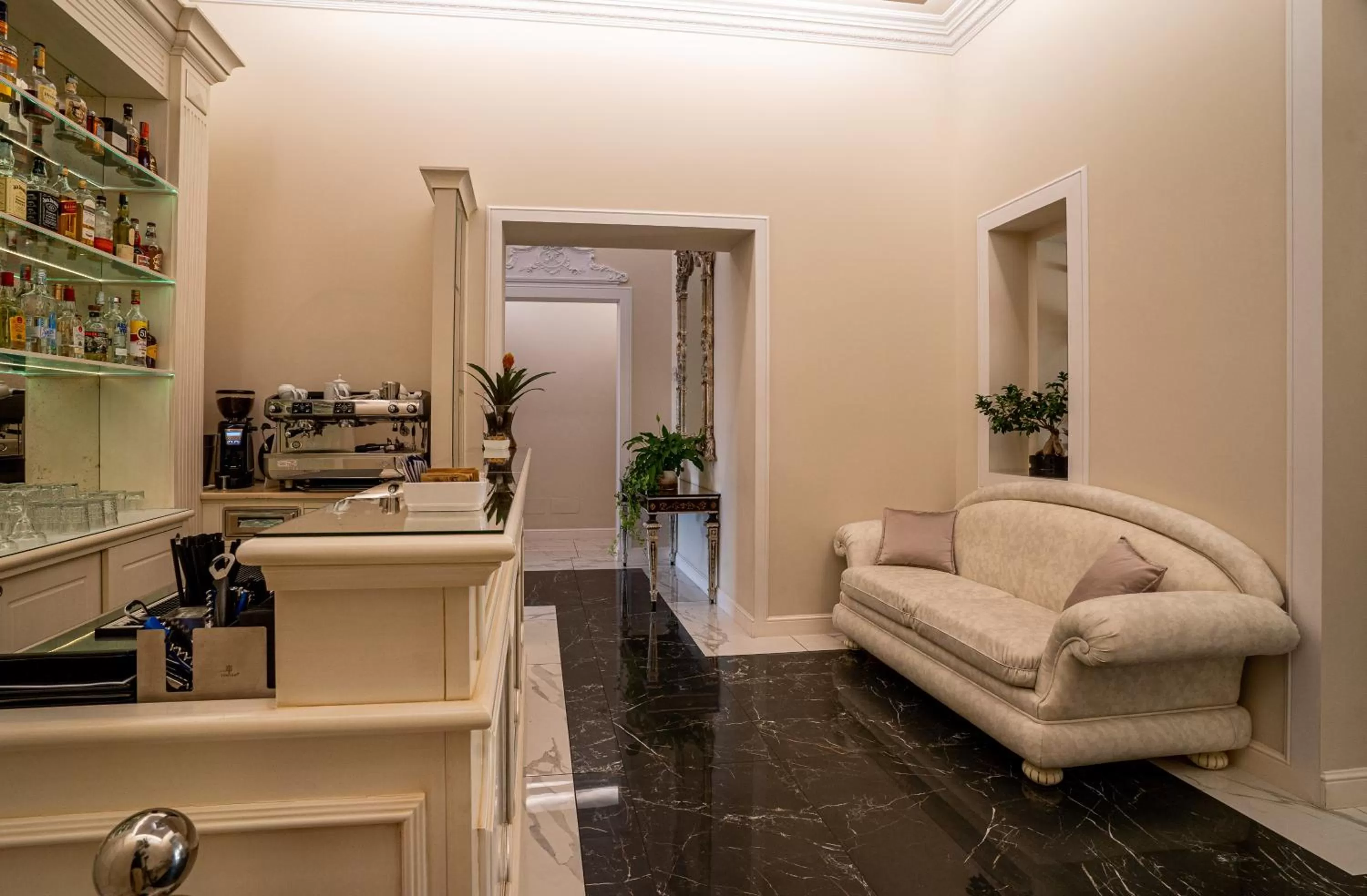 Lounge or bar in The Moon Boutique Hotel & Spa