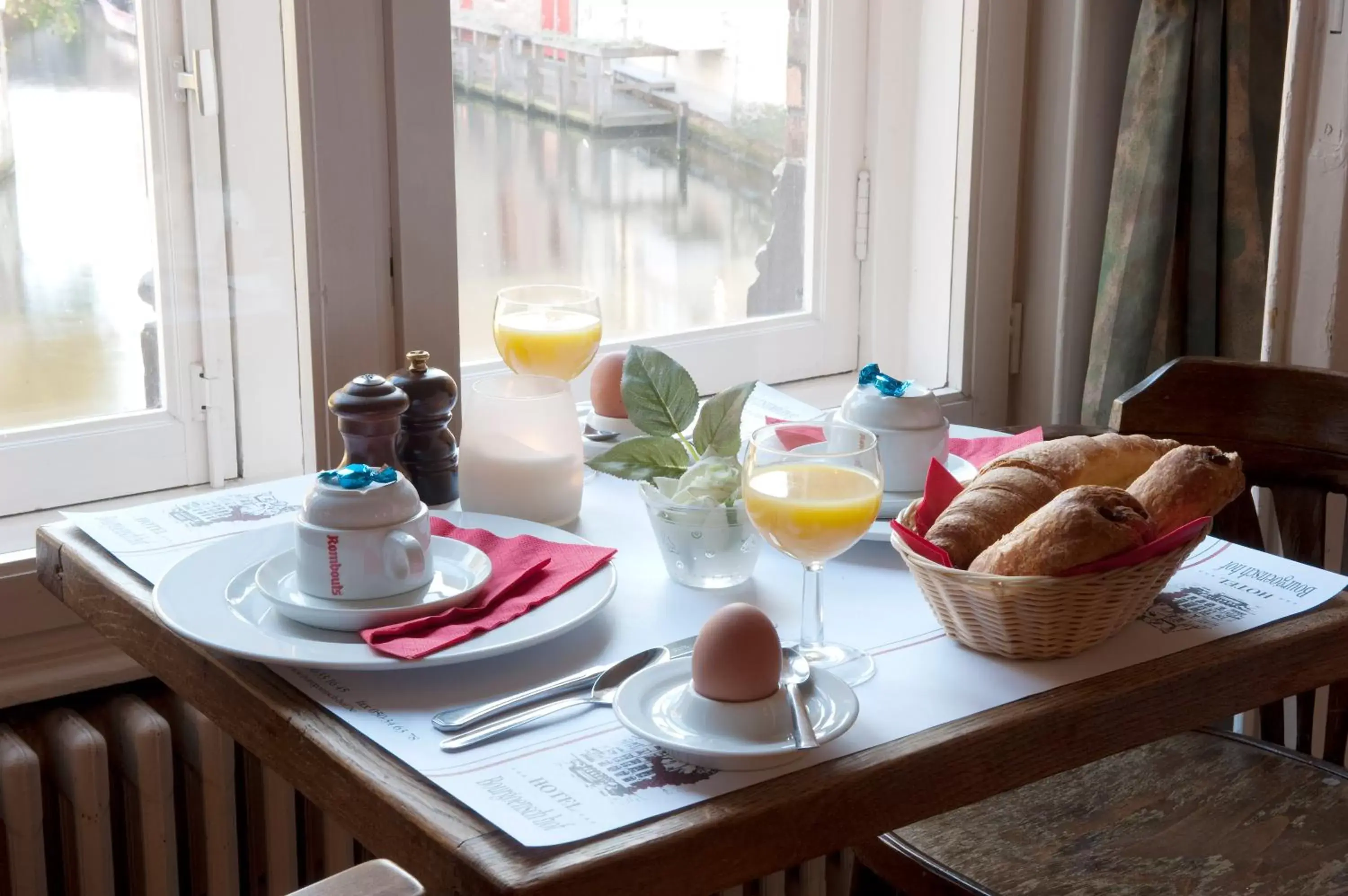 Food and drinks, Breakfast in Hotel Bourgoensch Hof