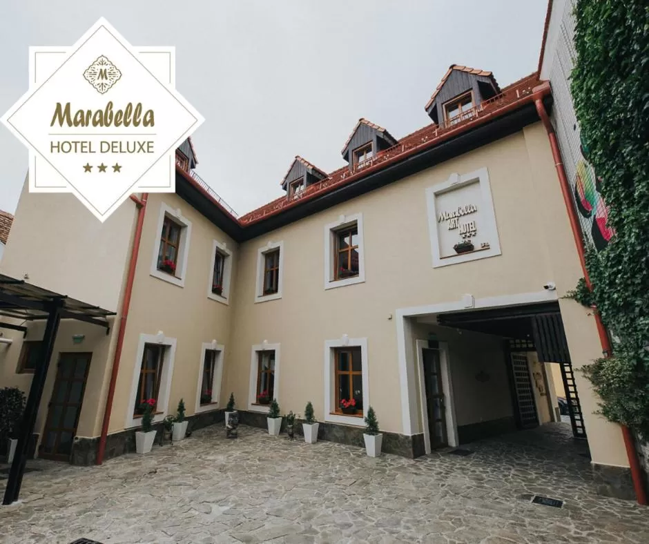 Property building in Hotel Marabella