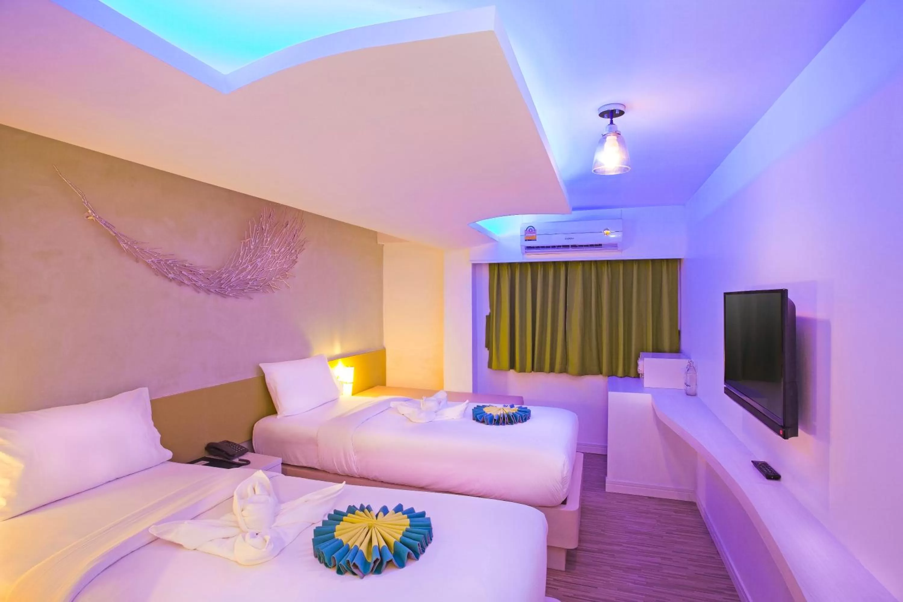 Photo of the whole room, Bed in Holidays Home