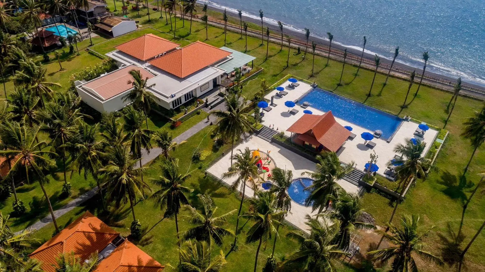 Property building, Bird's-eye View in Ketapang Indah Hotel