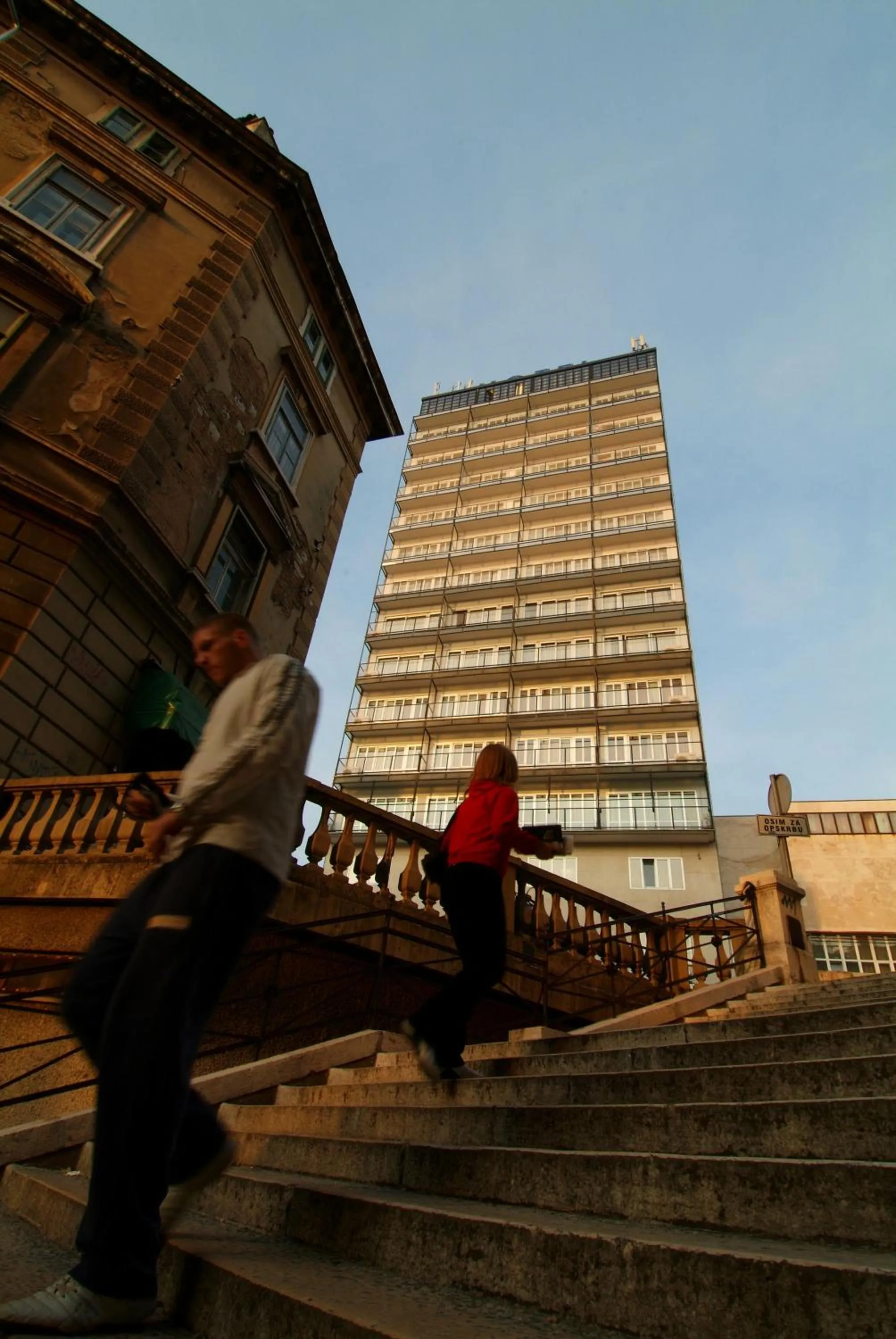 Facade/entrance in Hotel Neboder