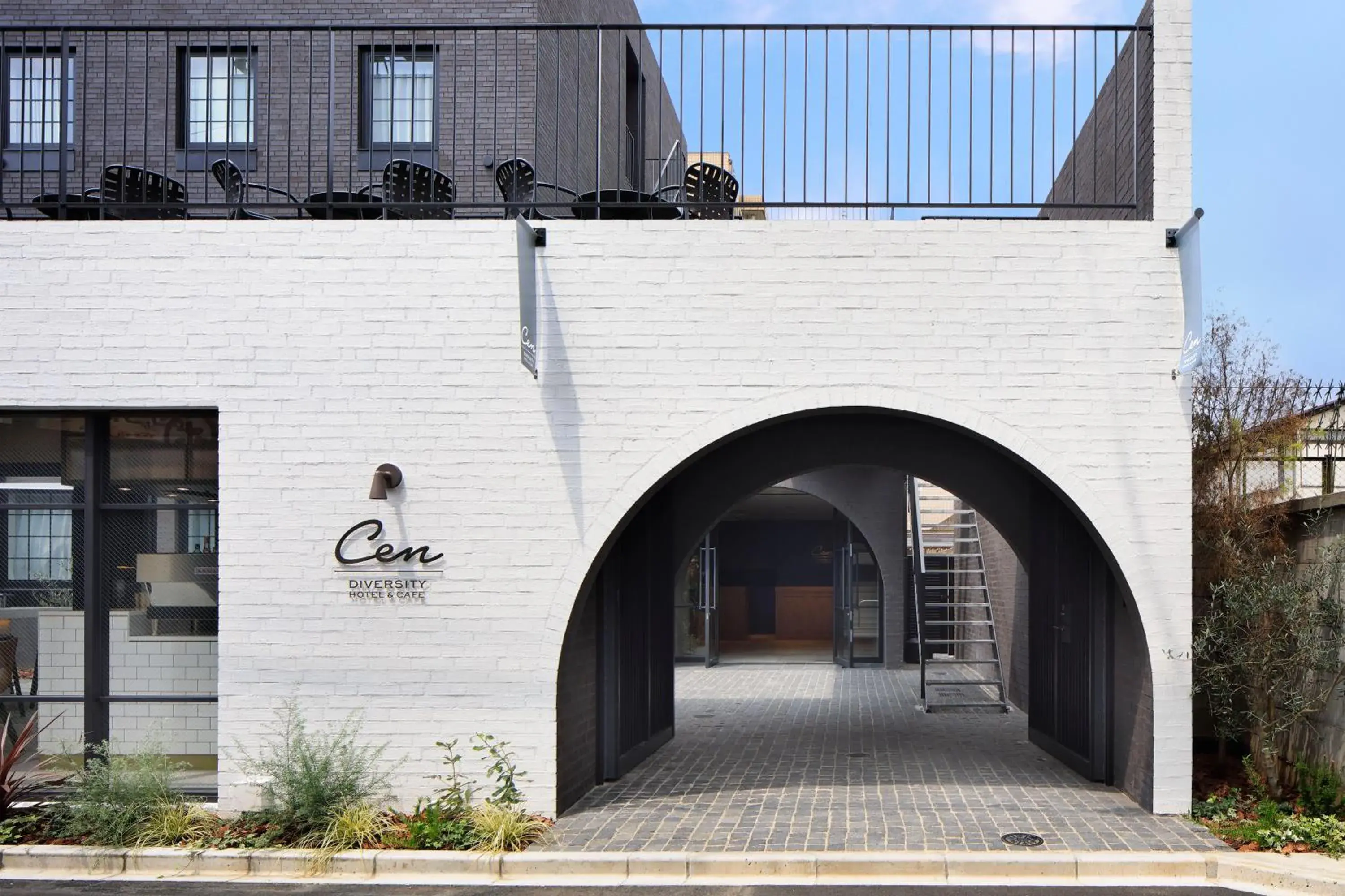 Property building in HOTEL CEN Property building in HOTEL CEN