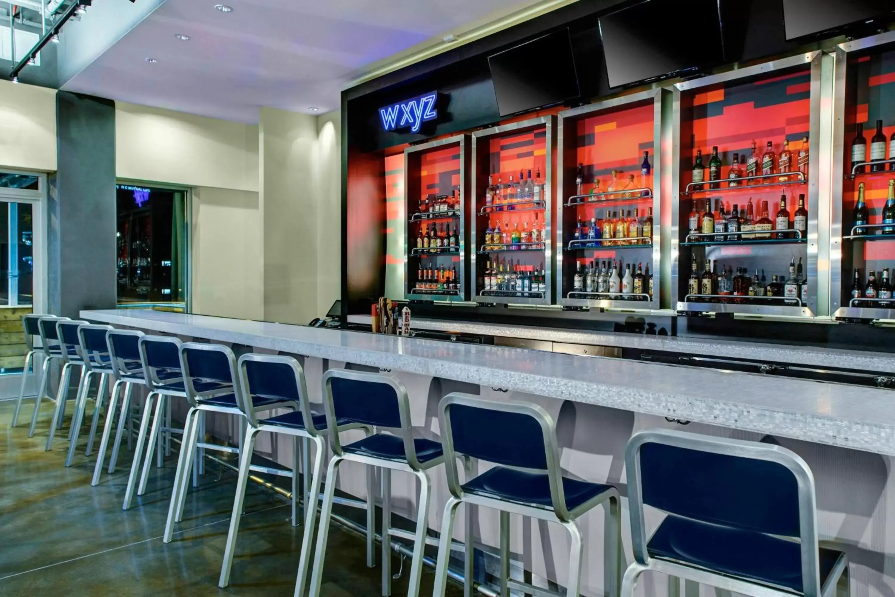 Restaurant/places to eat, Lounge/Bar in Aloft Durham Downtown