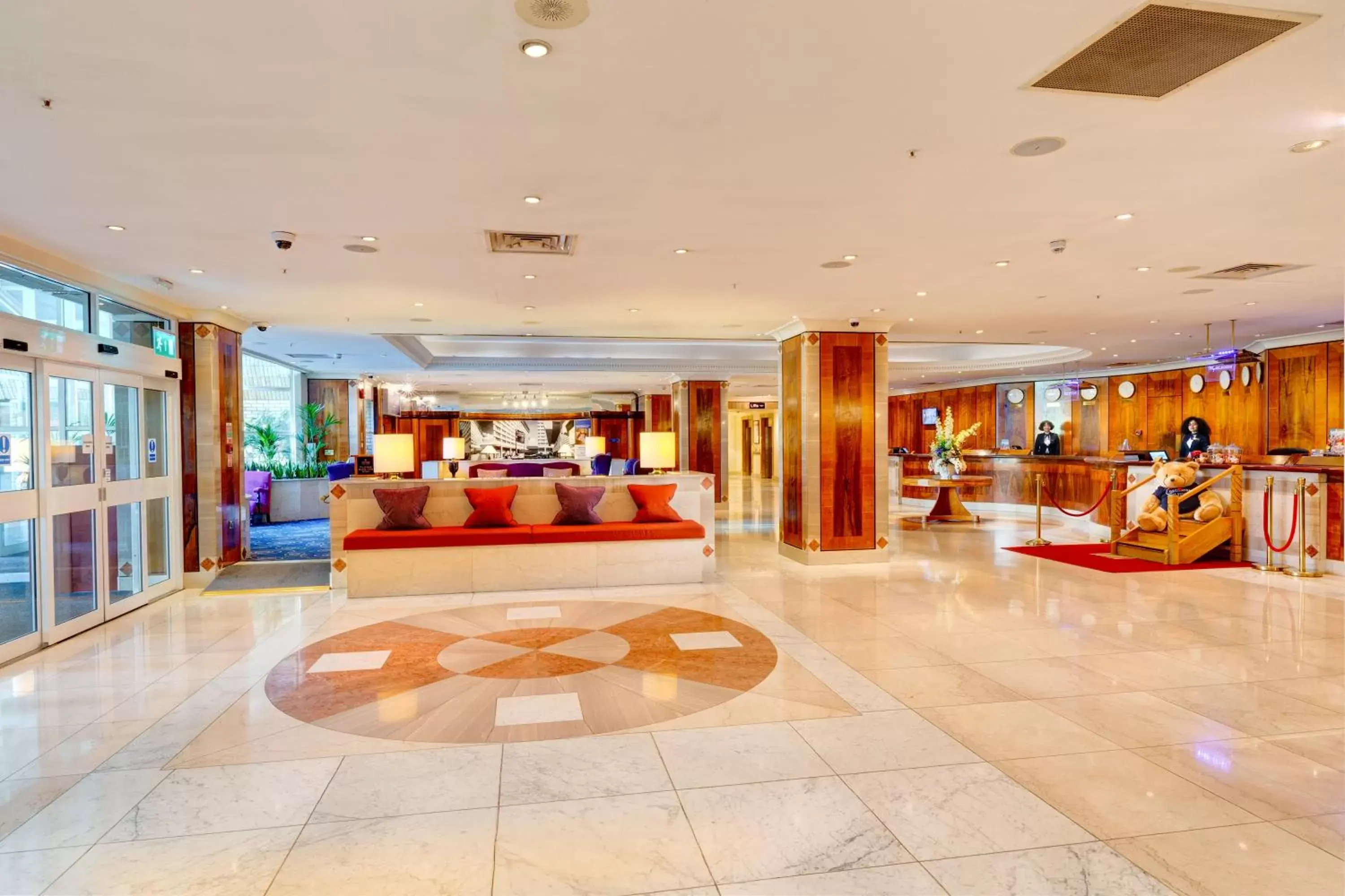 Lobby or reception, Lobby/Reception in Copthorne Tara Hotel London Kensington