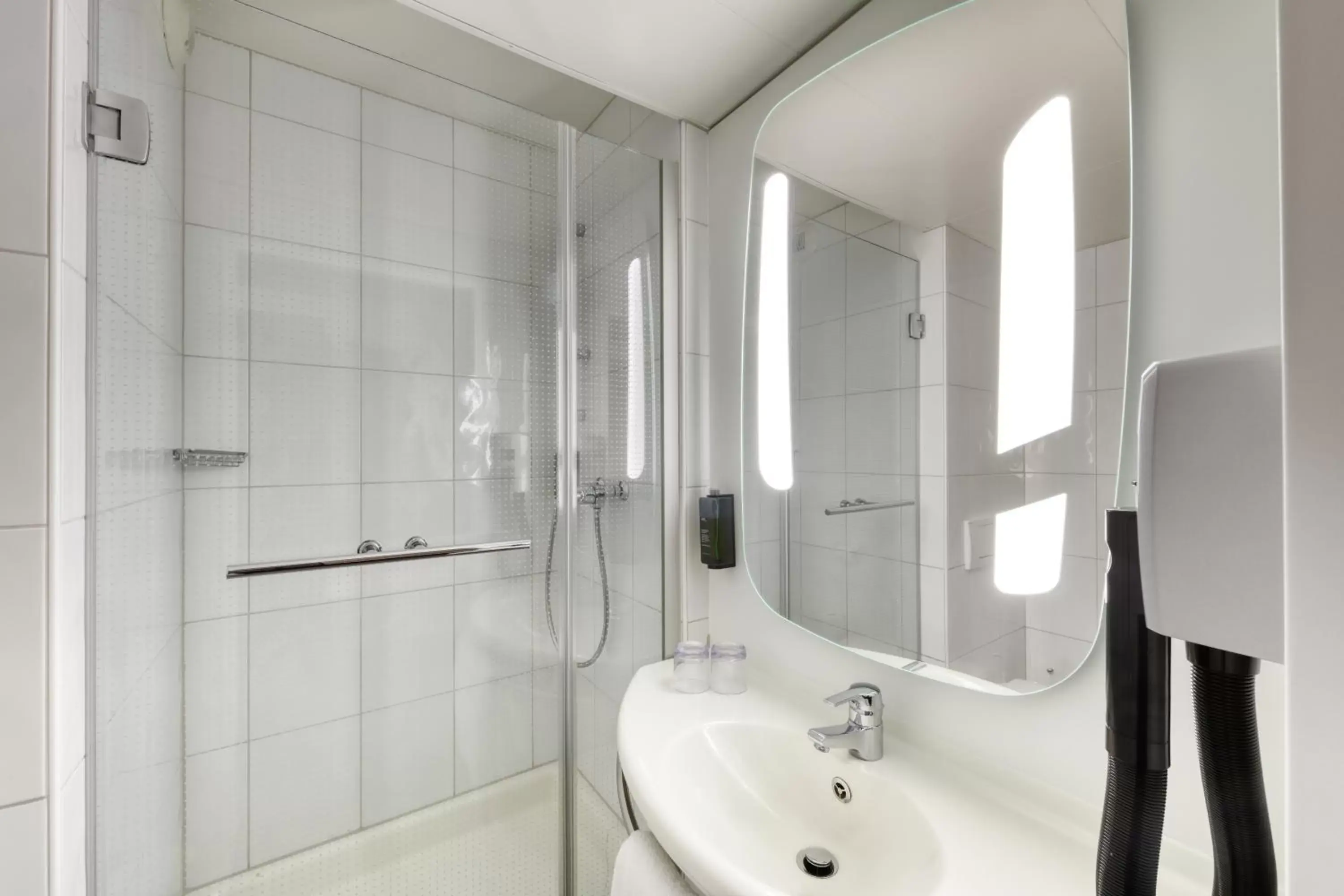 Shower, Bathroom in ibis Zürich City West