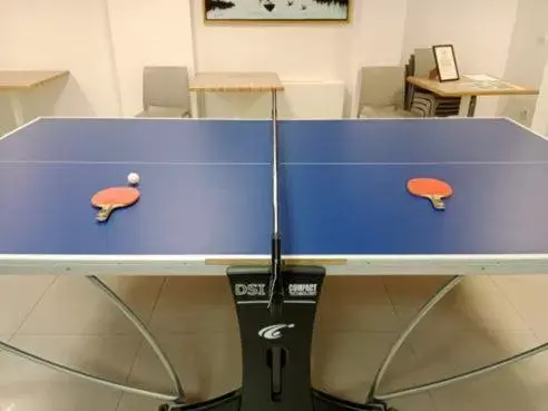 Table tennis, Bathroom in Alma di Alghero Hotel