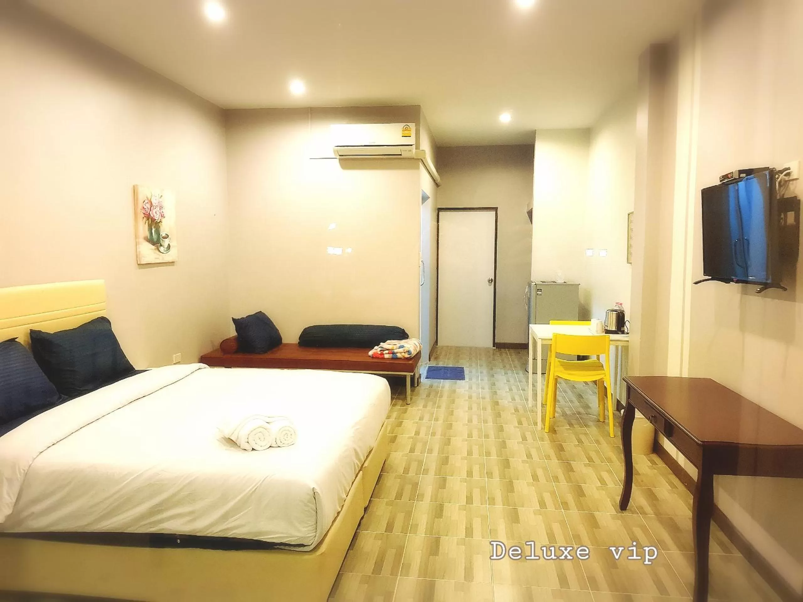 Bed in The Cube Resort