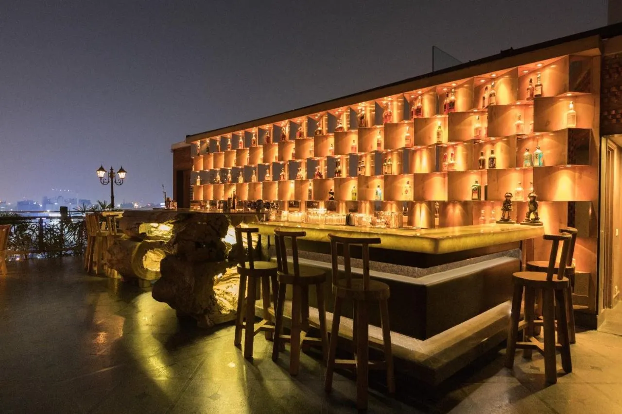 Lounge or bar in Clarens Hotel