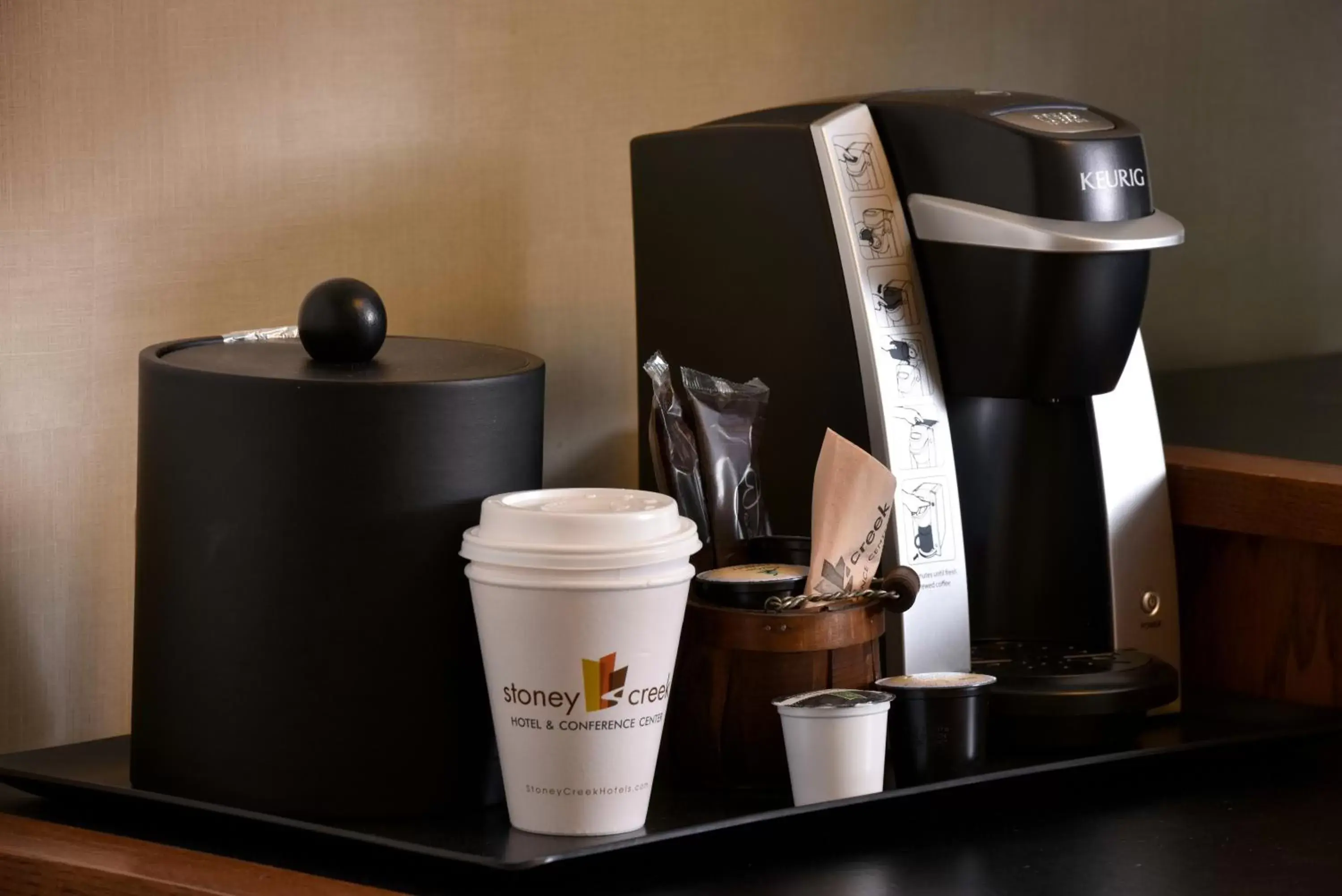 Alcoholic drinks, Coffee/Tea Facilities in Stoney Creek Hotel Peoria