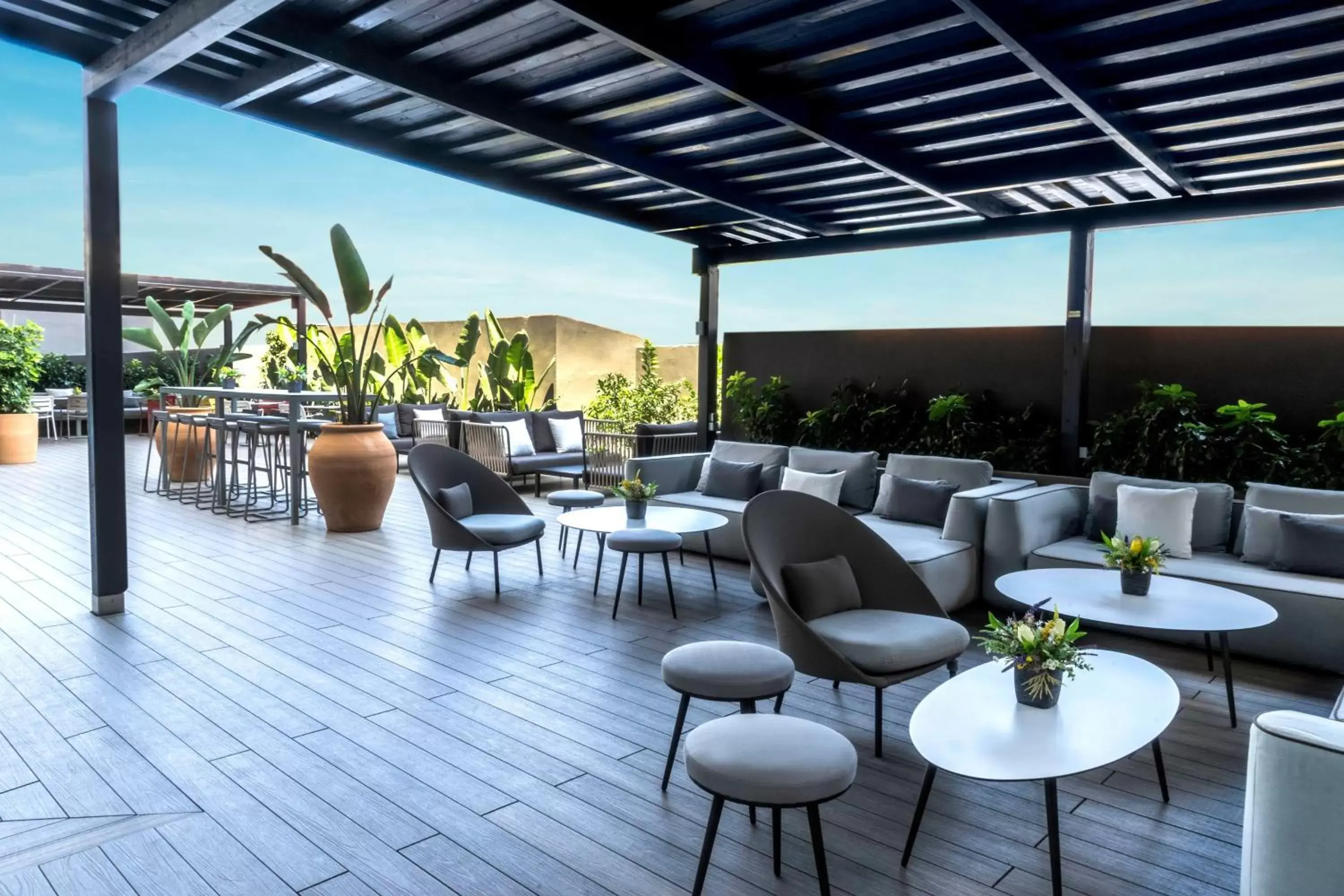 Lounge or bar in AC Hotel Valencia by Marriott