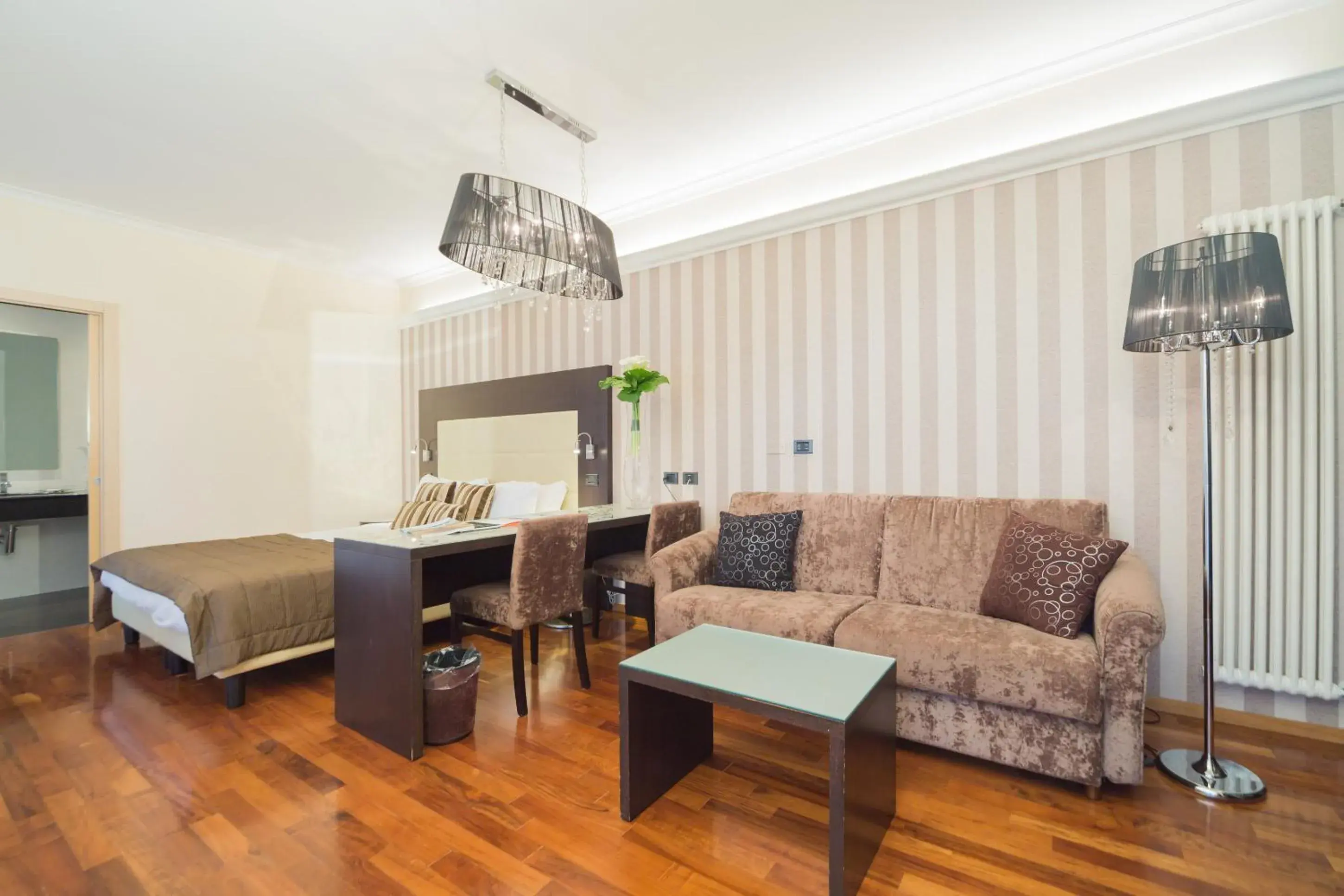 Living room, Seating Area in Hotel Touring