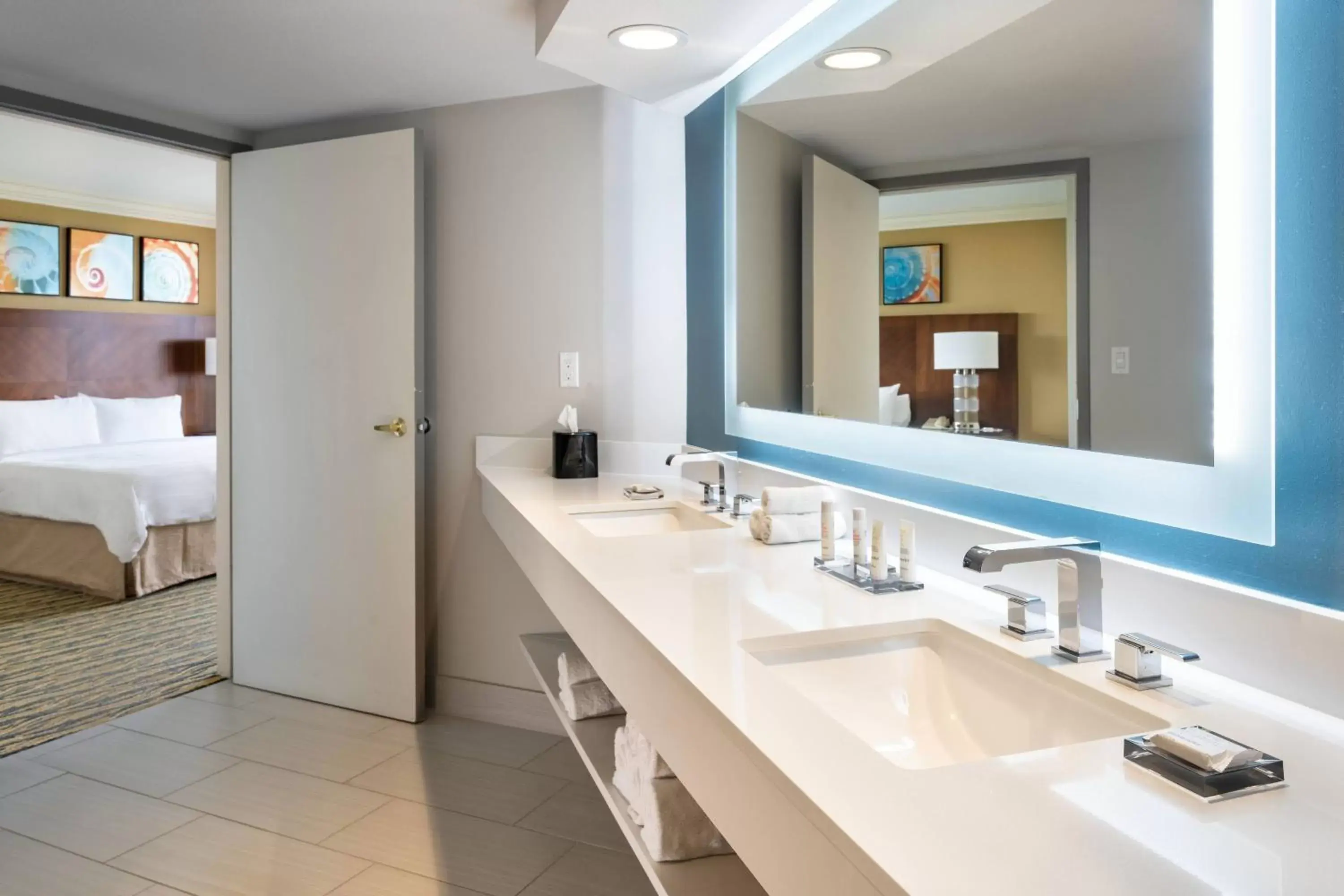 Bathroom in Marriott Sanibel Harbour Resort & Spa