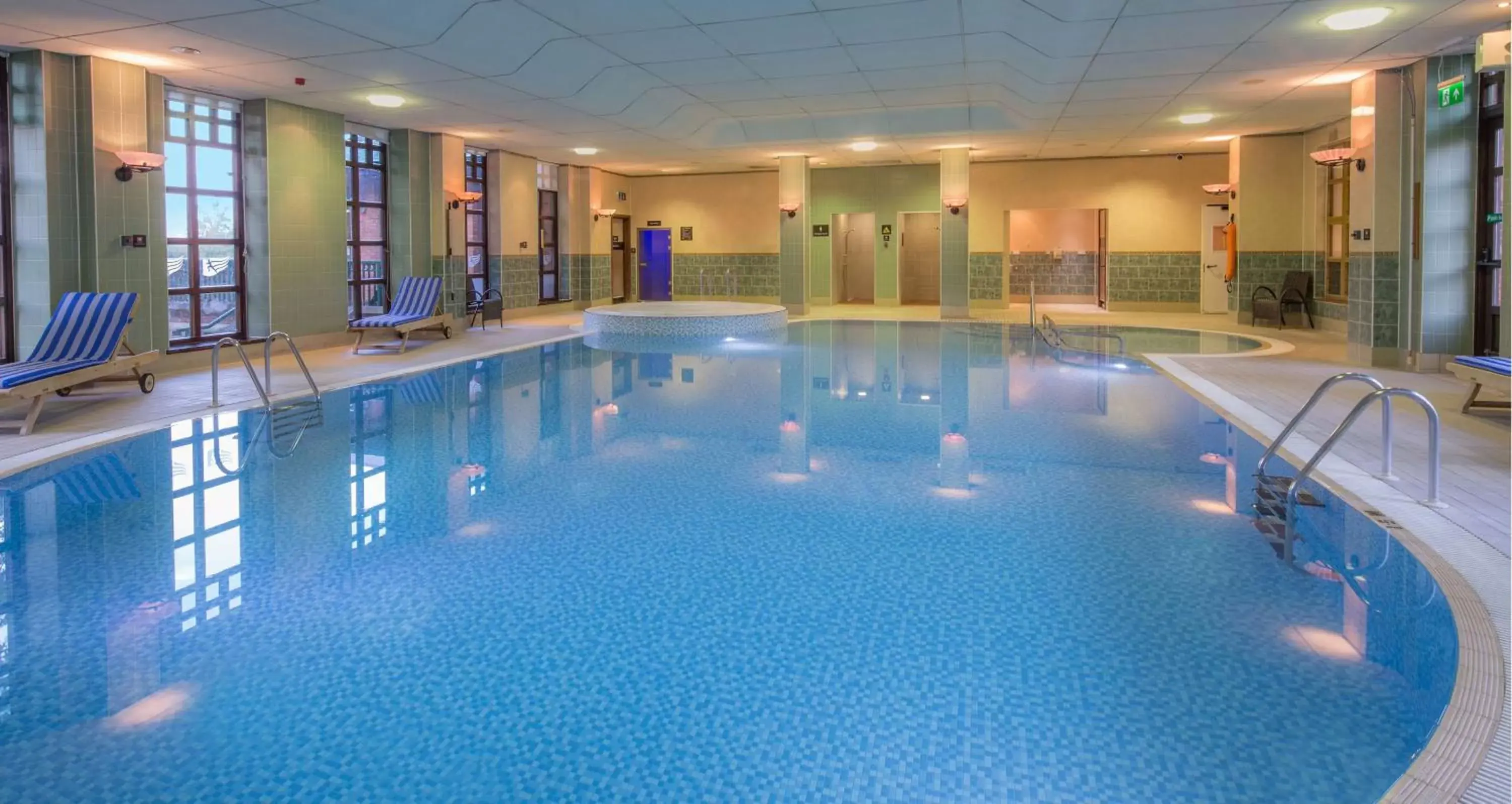 Pool view, Swimming Pool in Hilton Puckrup Hall, Tewkesbury