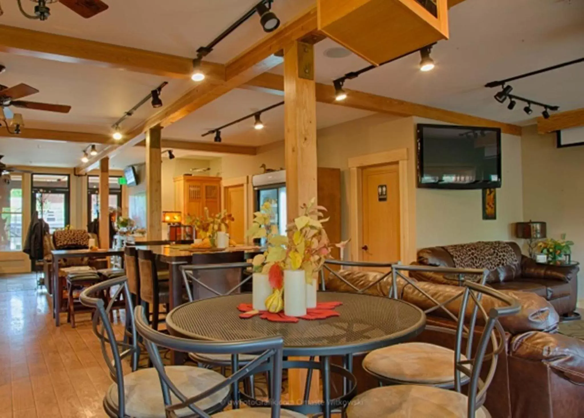 Lobby or reception, Restaurant/Places to Eat in Twisp River Suites