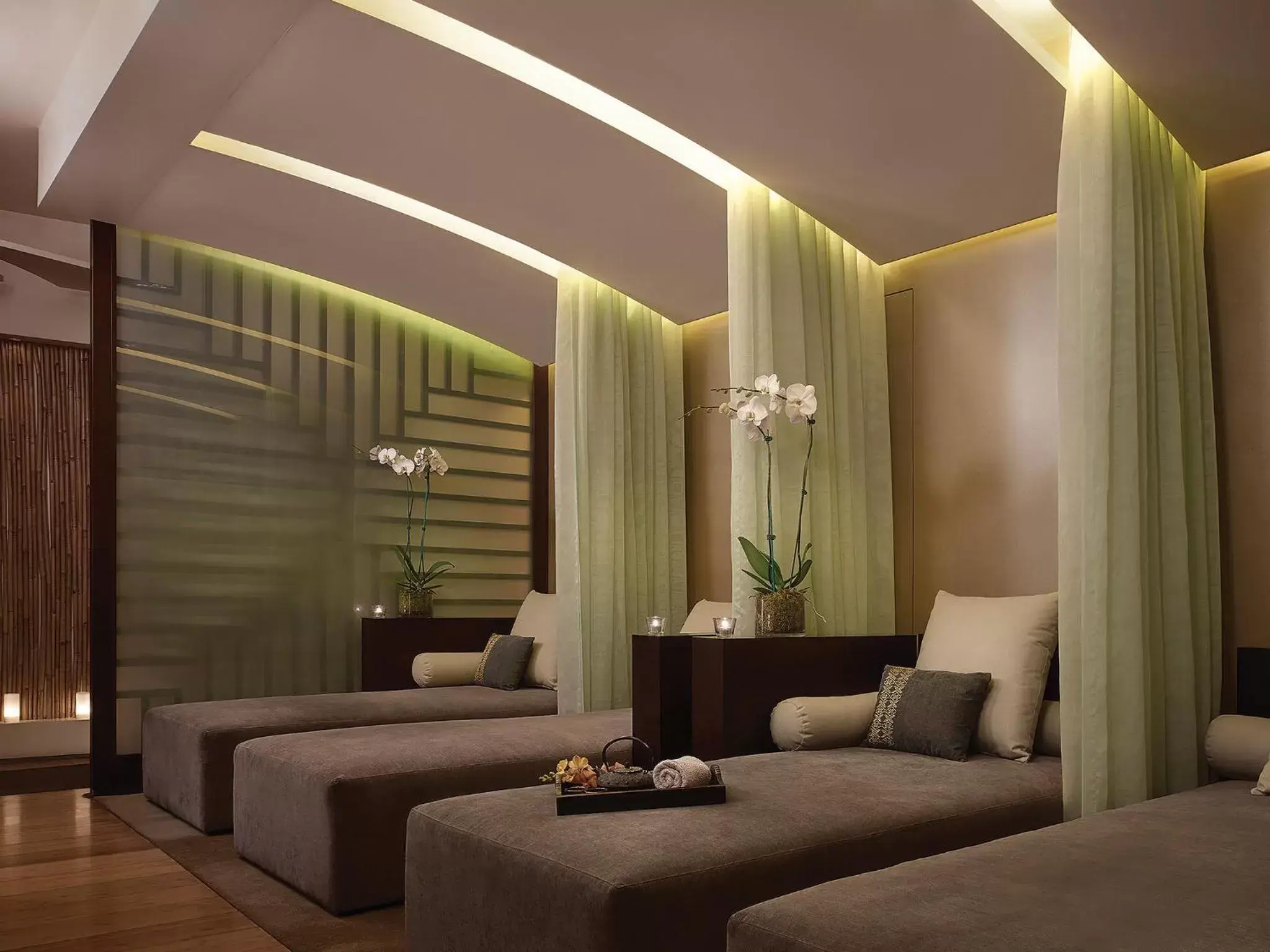 Spa and wellness centre/facilities, Seating Area in The Langham Melbourne