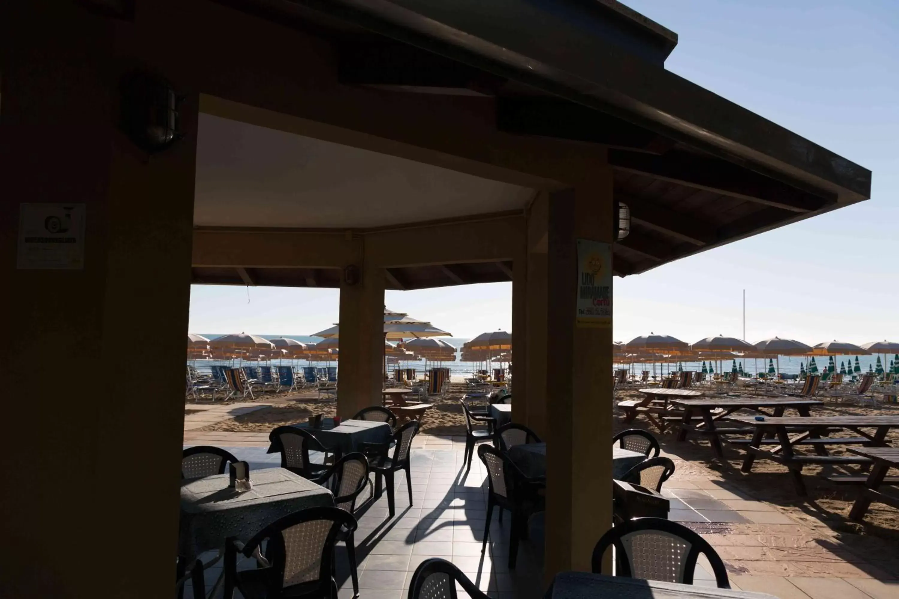 Beach, Restaurant/Places to Eat in Hotel Miramare Dipendenza