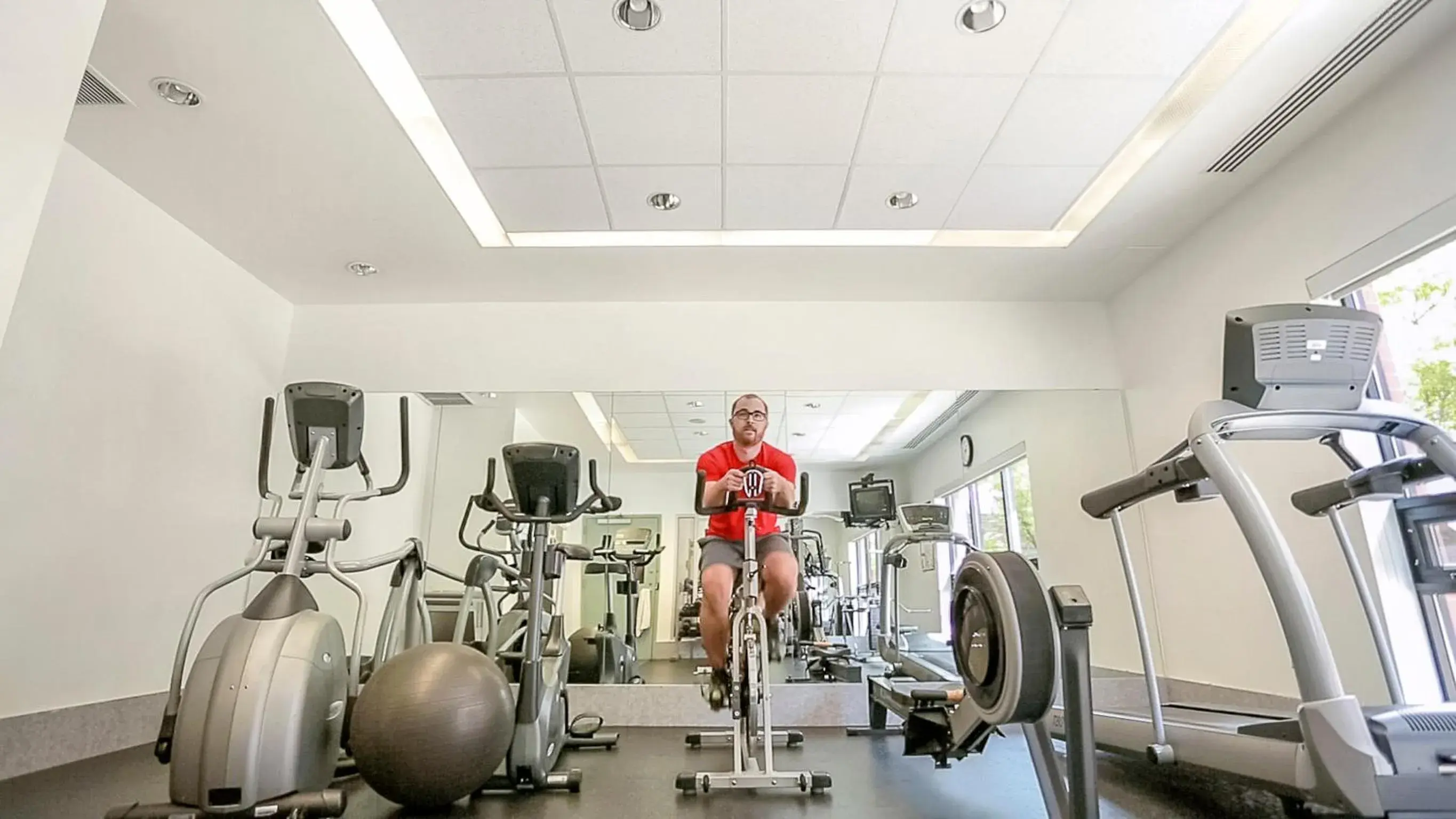 Fitness centre/facilities, Fitness Center/Facilities in Cartier Place Suite Hotel