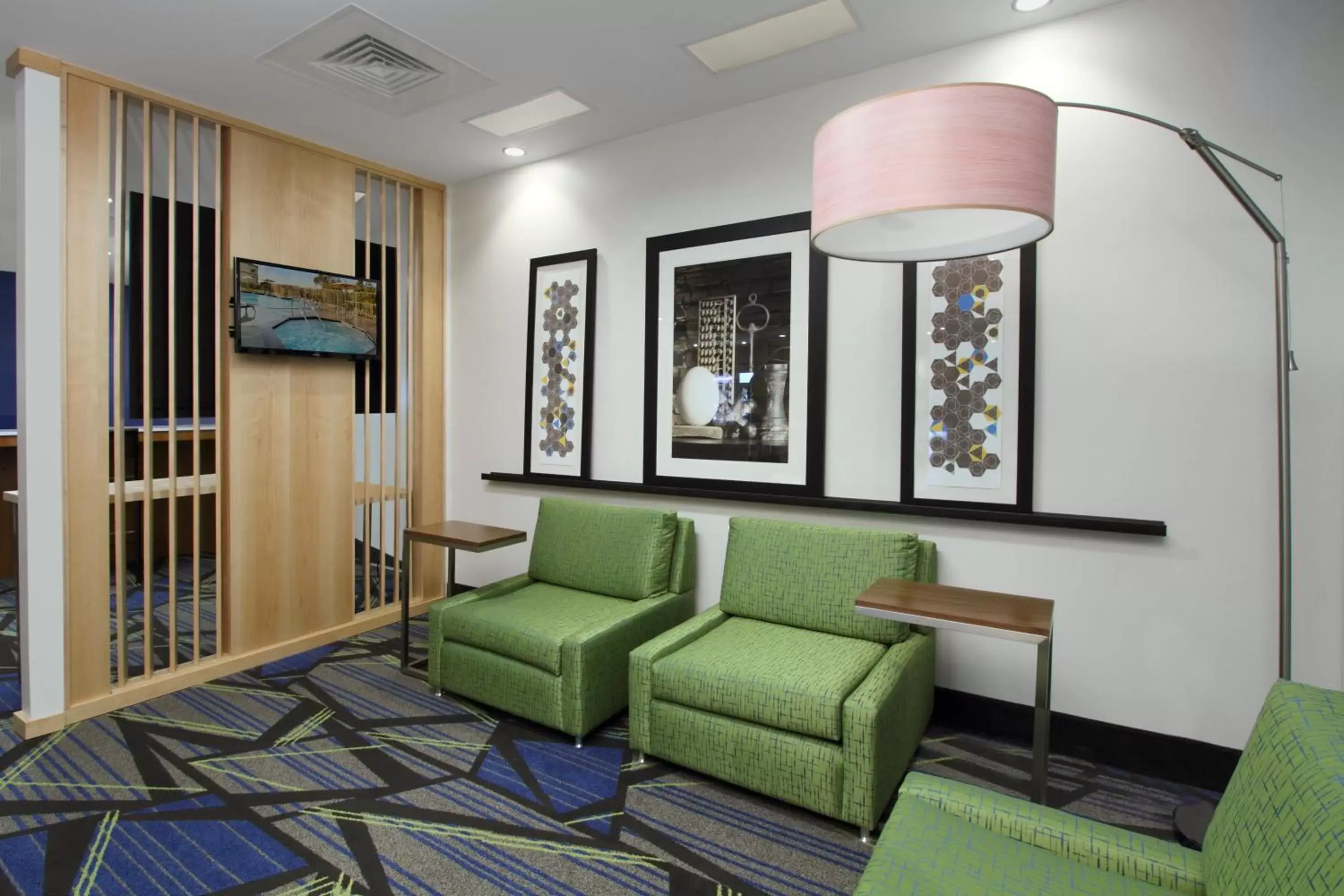 Property building, Seating Area in Holiday Inn Express Jasper, an IHG Hotel