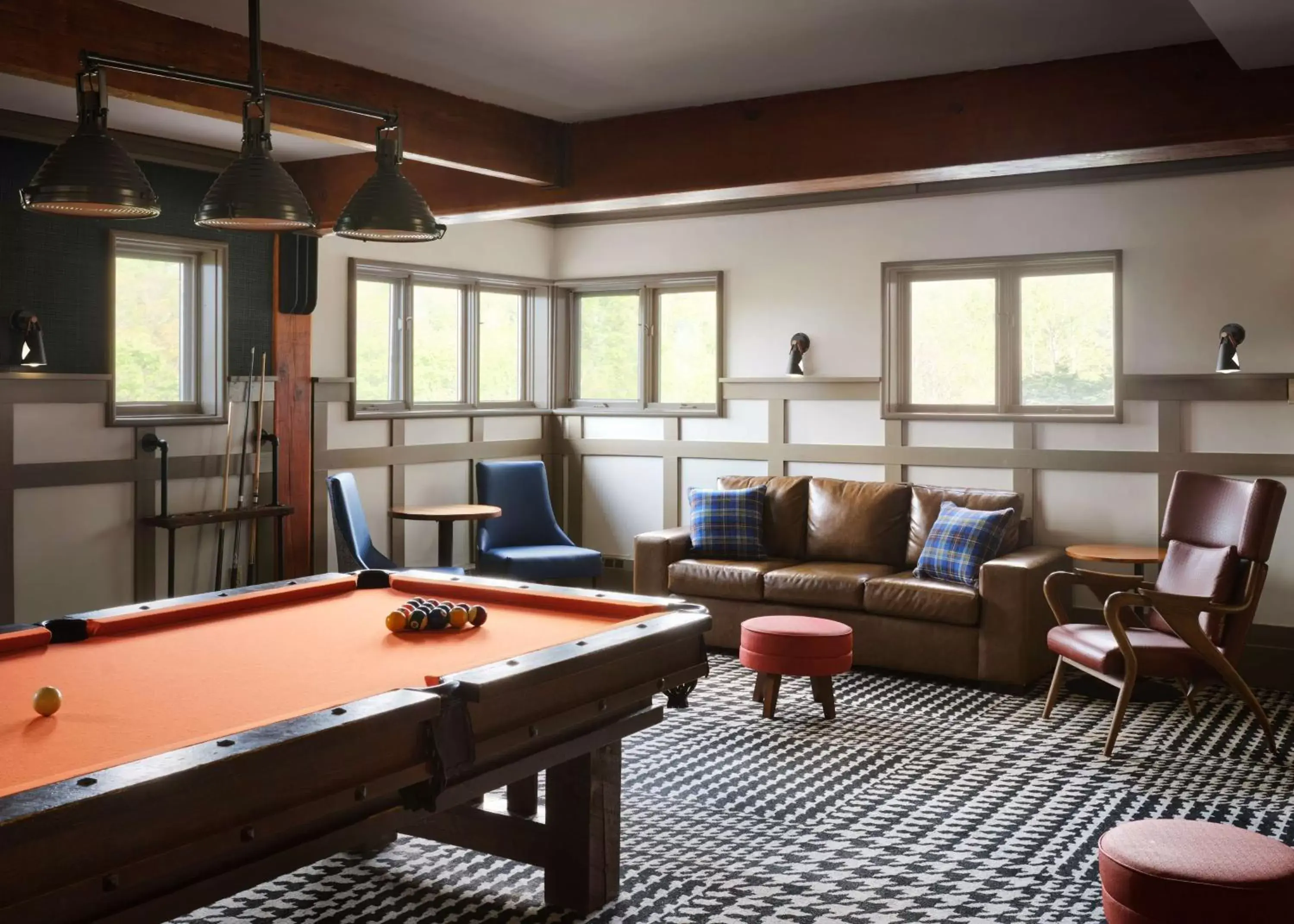 Sports, Billiards in Killington Mountain Lodge, Tapestry Collection by Hilton