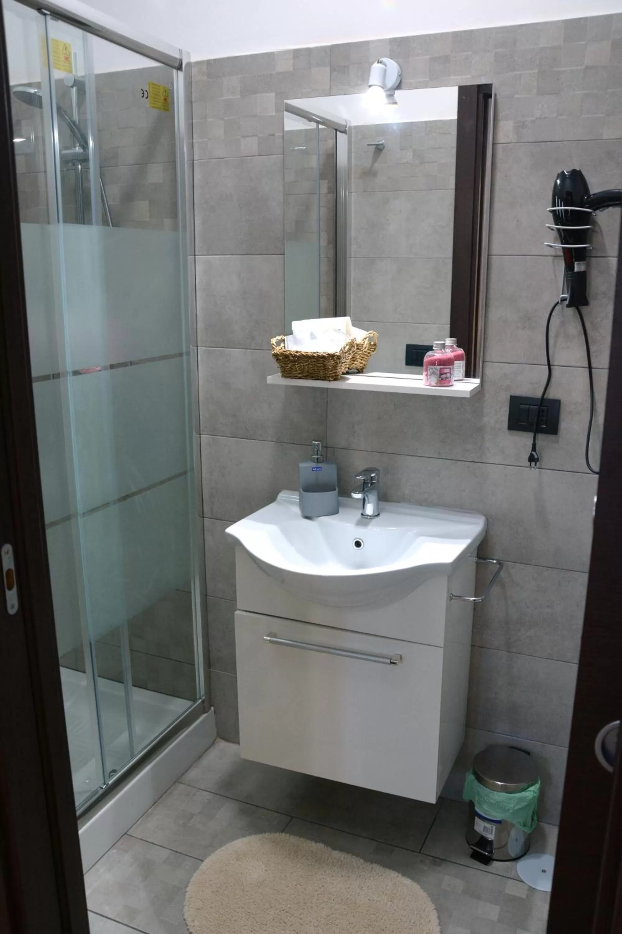 Bathroom in Sylva Mala Home