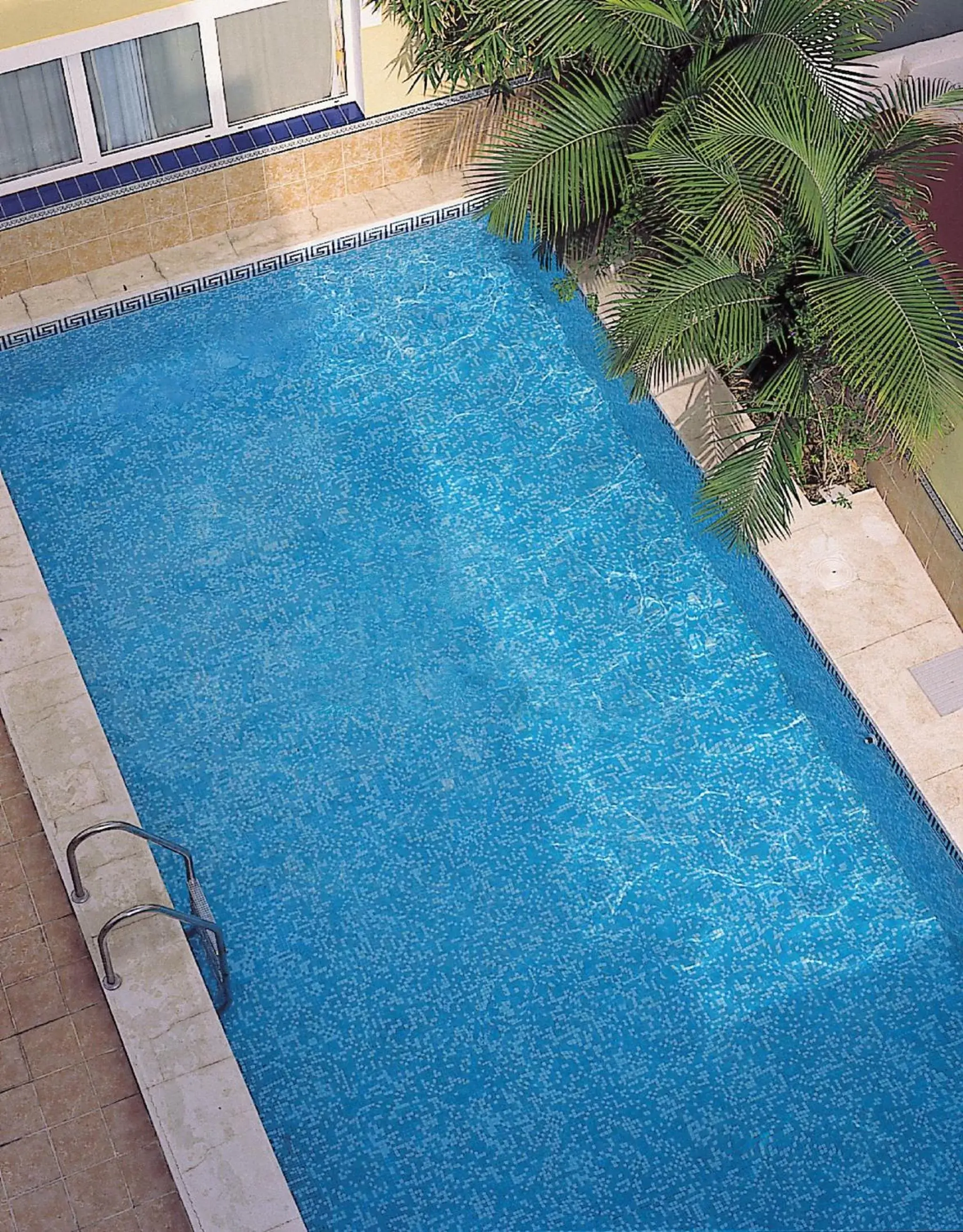 Swimming pool in Hotel RF Astoria - Adults Only Swimming pool in Hotel RF Astoria - Adults Only
