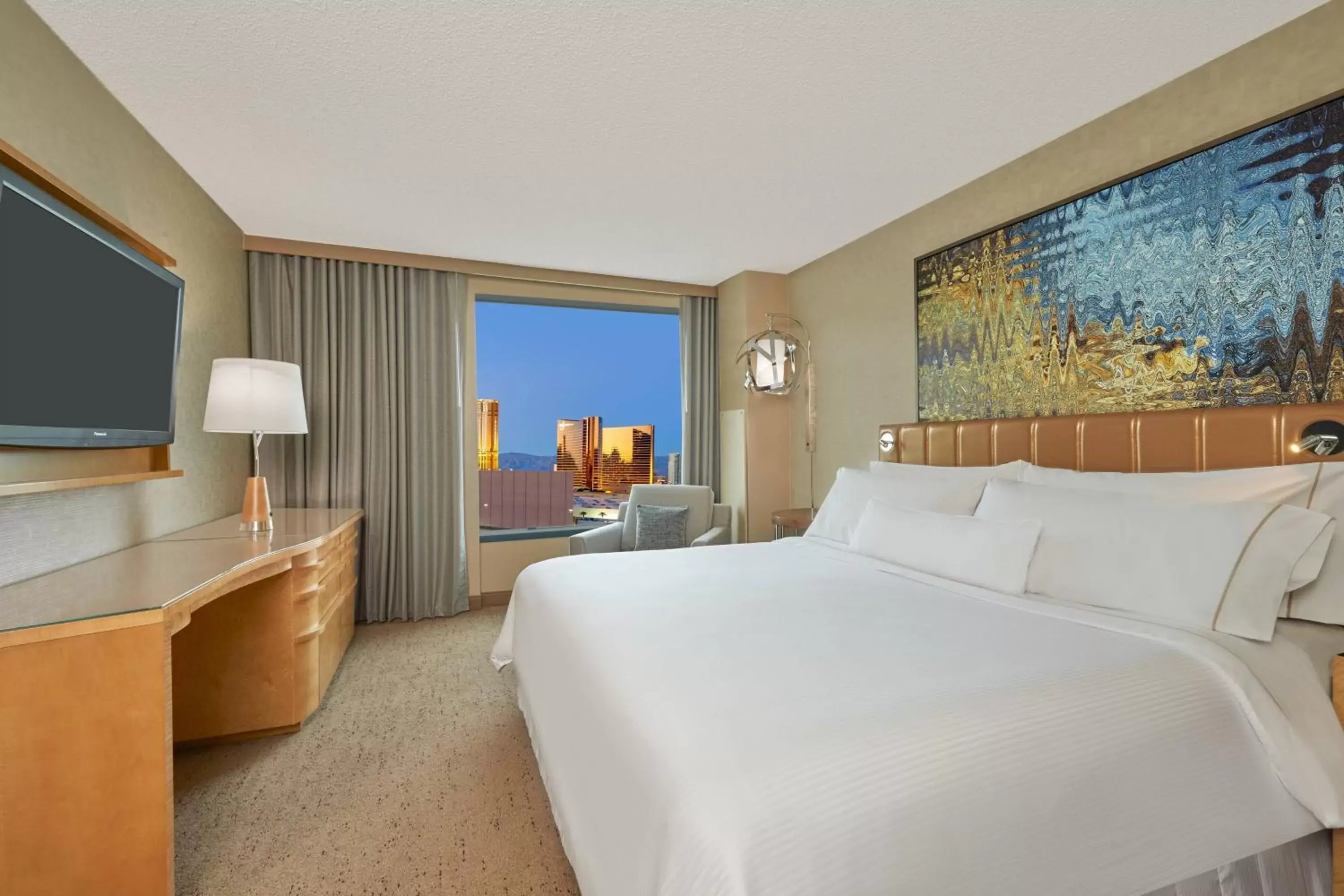 Photo of the whole room, Bed in The Westin Las Vegas Hotel & Spa