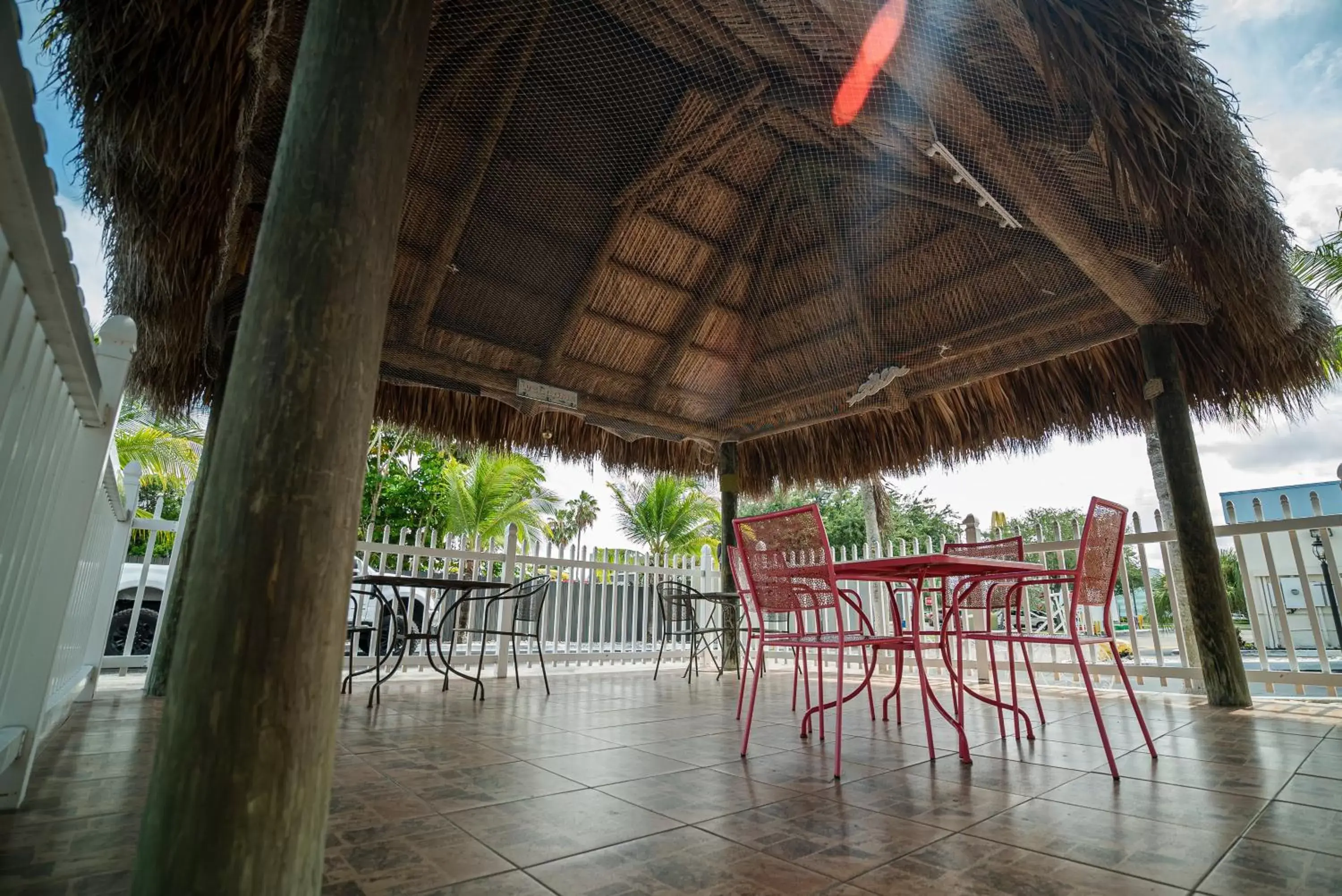 Seating area in Travelodge by Wyndham Florida City/Homestead/Everglades