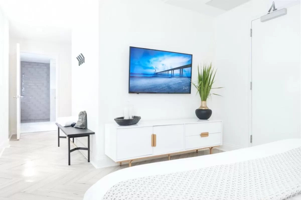 Other, TV/Entertainment Center in Jurny Suites - Miami Beach