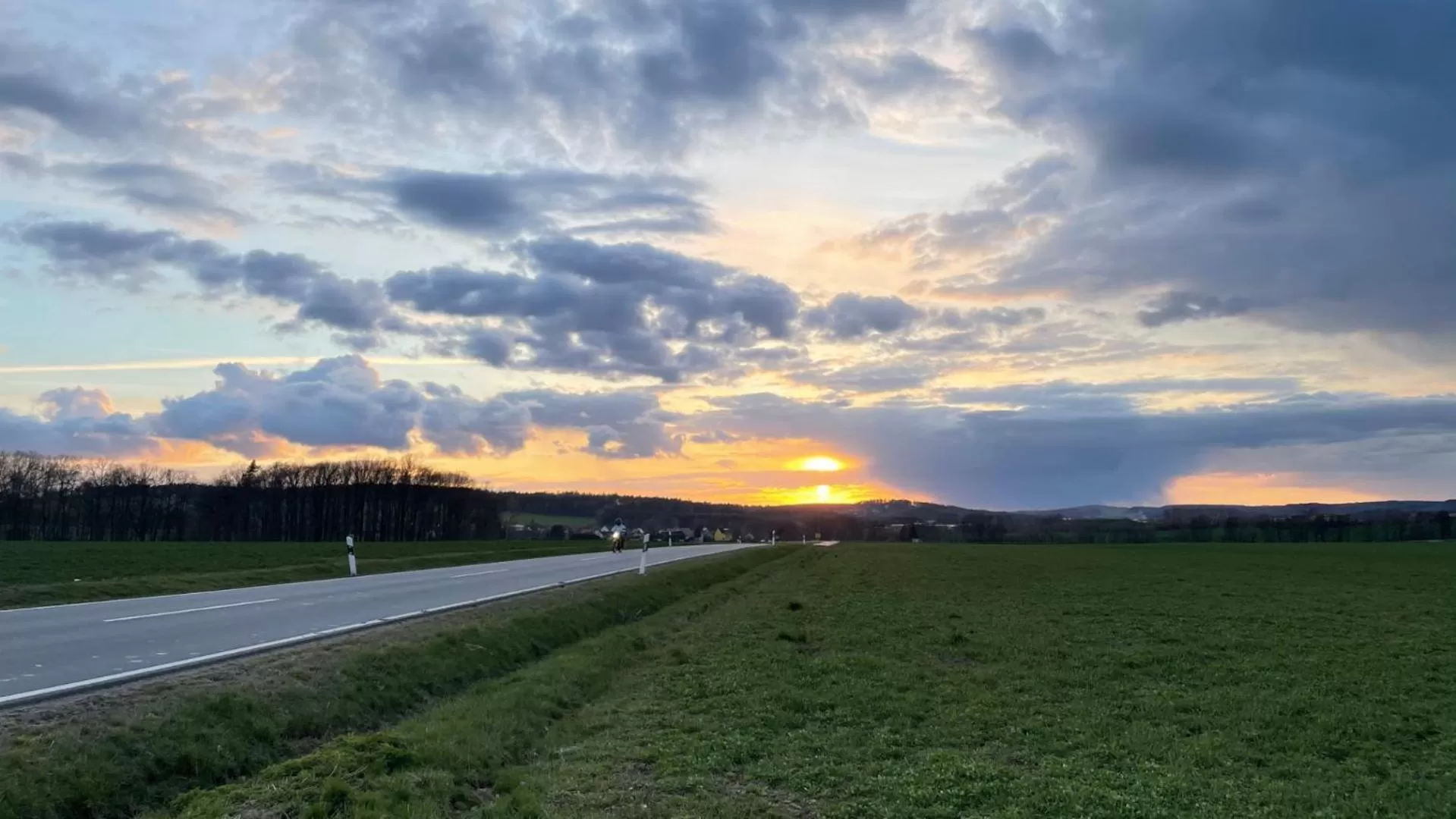 Natural landscape in Einkehr zur Rennstrecke