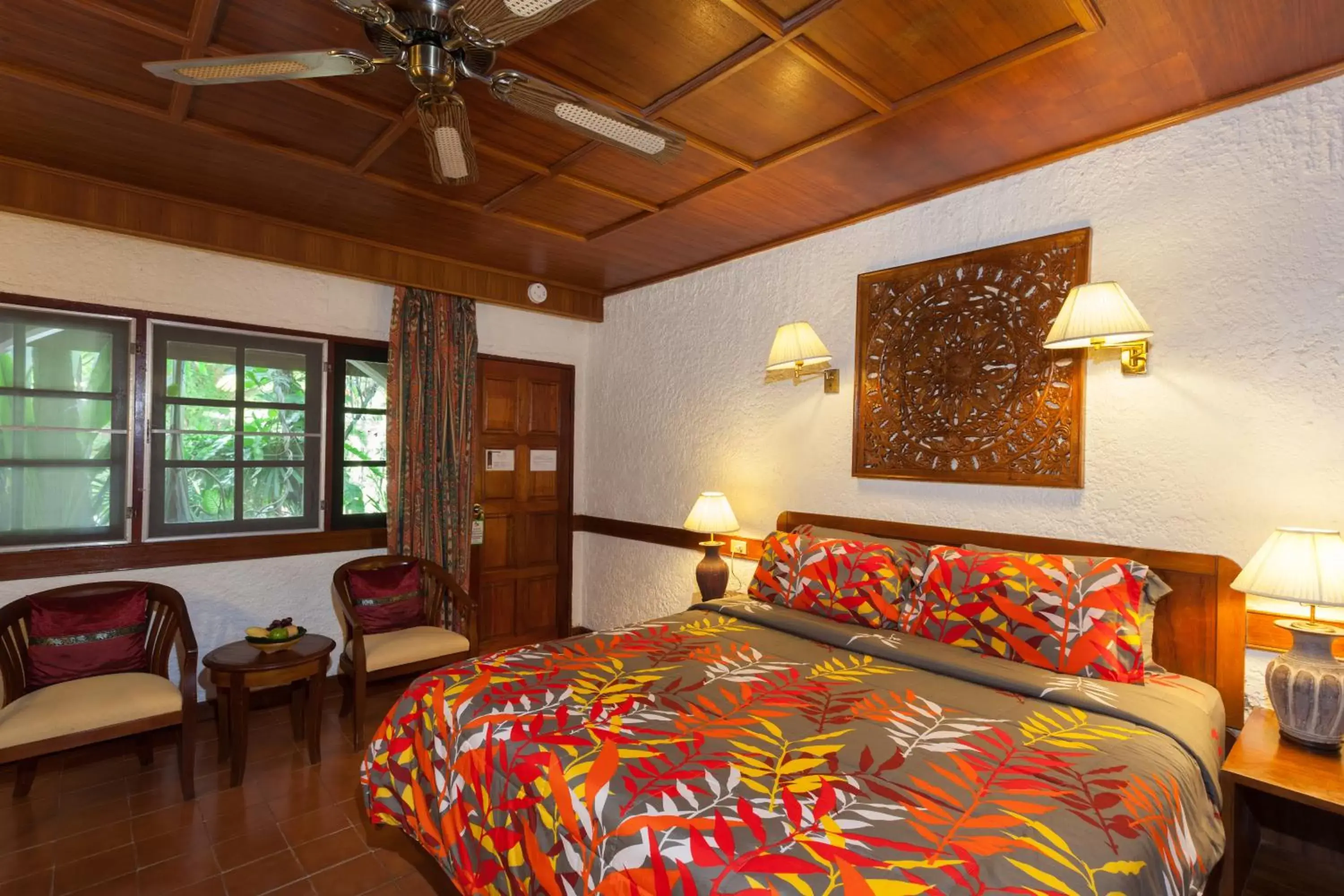 TV and multimedia, Bed in Tropica Bungalow Beach Hotel - SHA Extra Plus