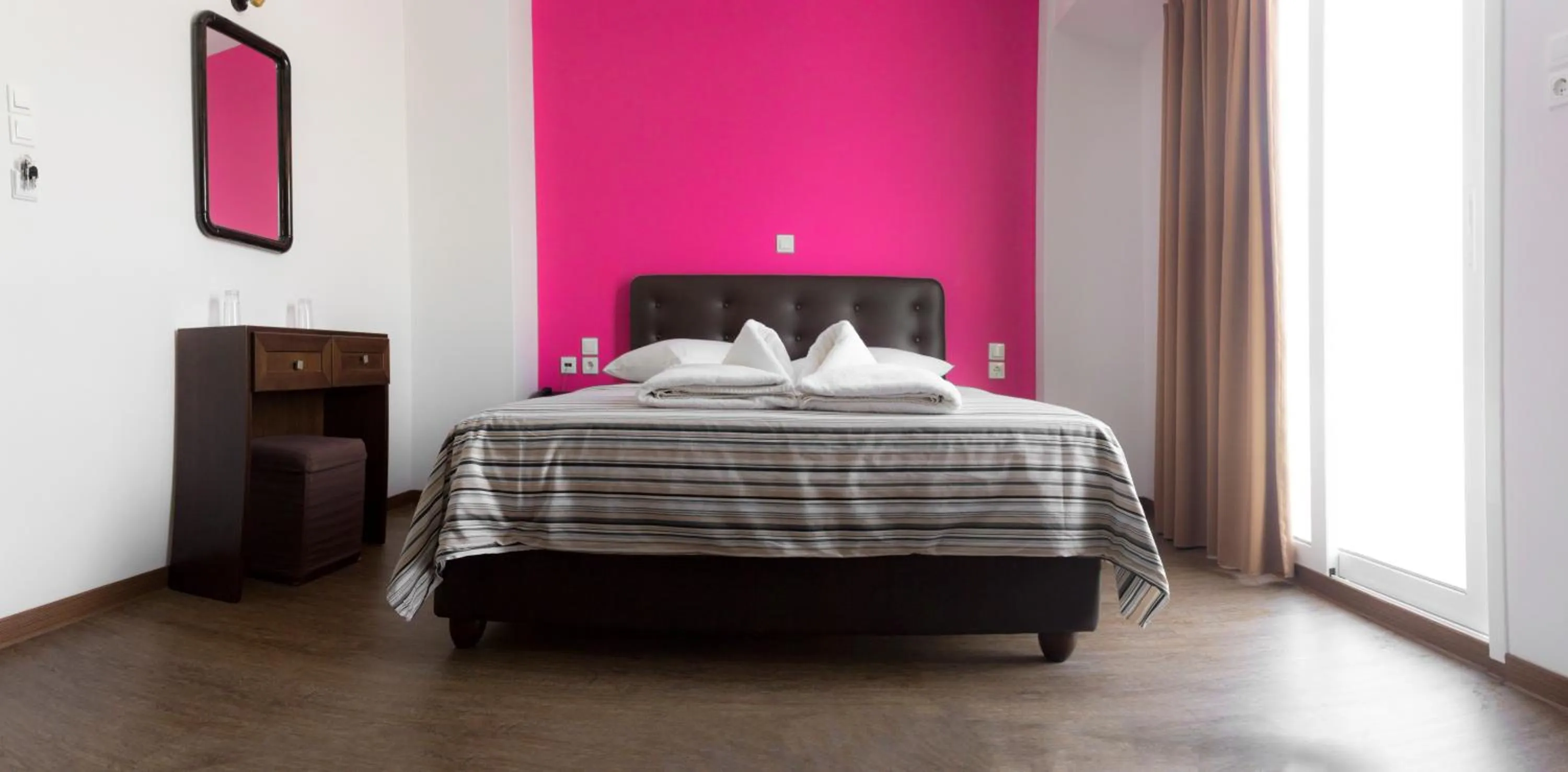 Bedroom, Bed in Athens Choice Hotel