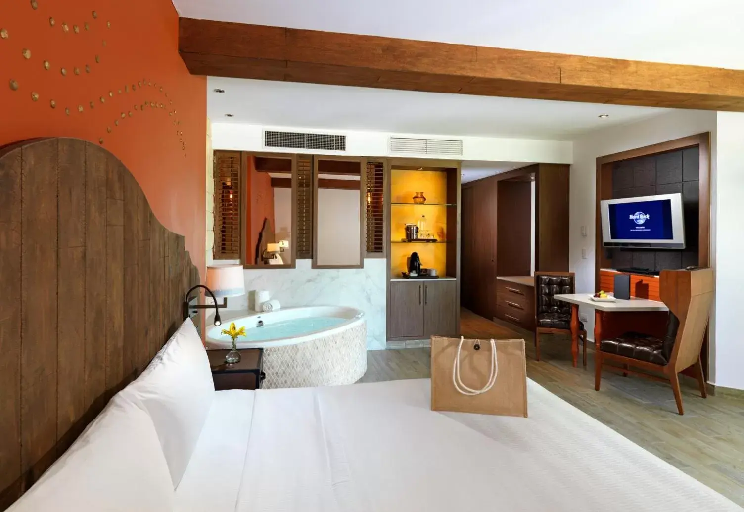 Bed, Bathroom in Hard Rock Hotel Riviera Maya - Hacienda All Inclusive
