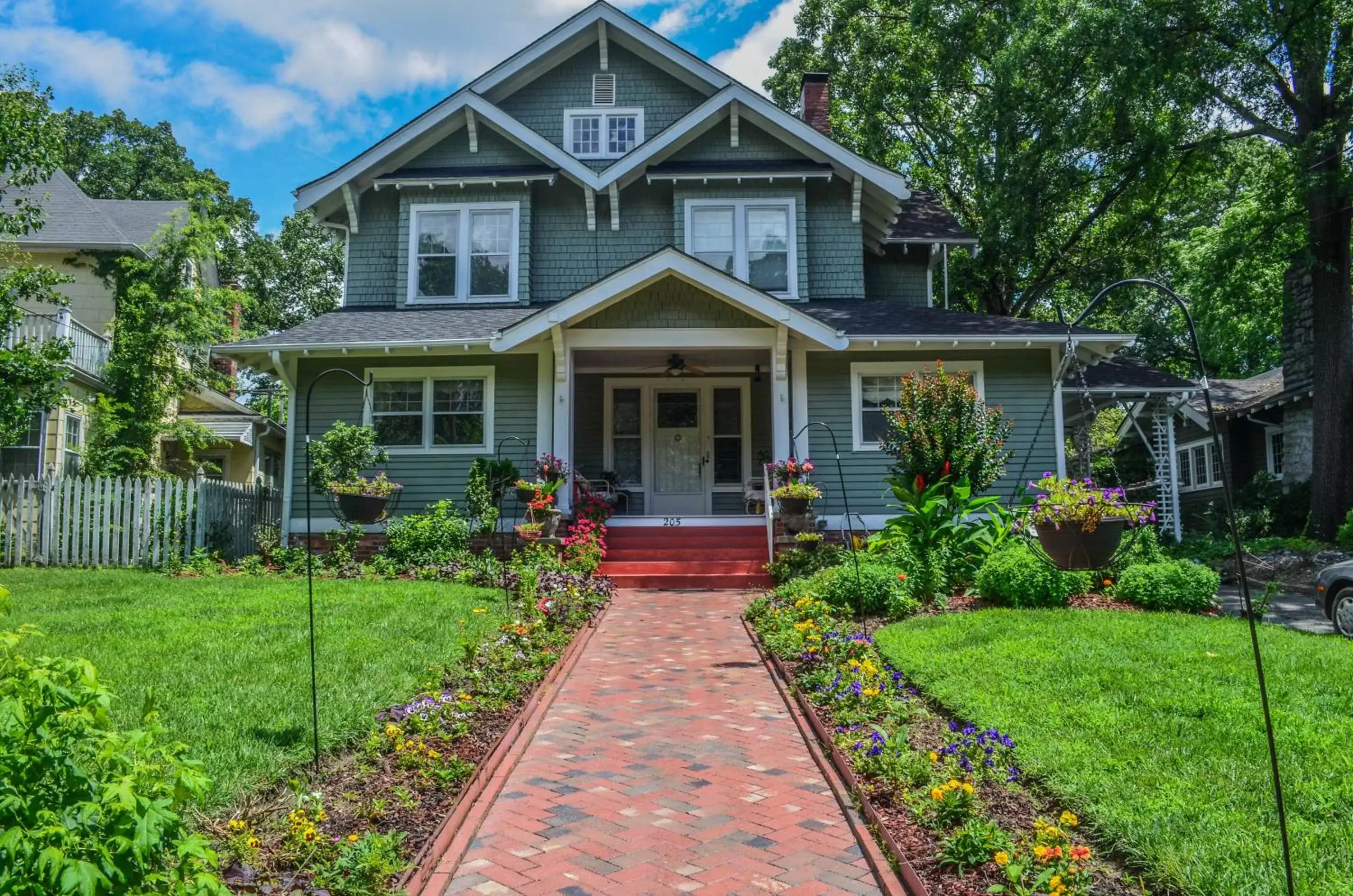 Property Building in Greenwood Bed & Breakfast