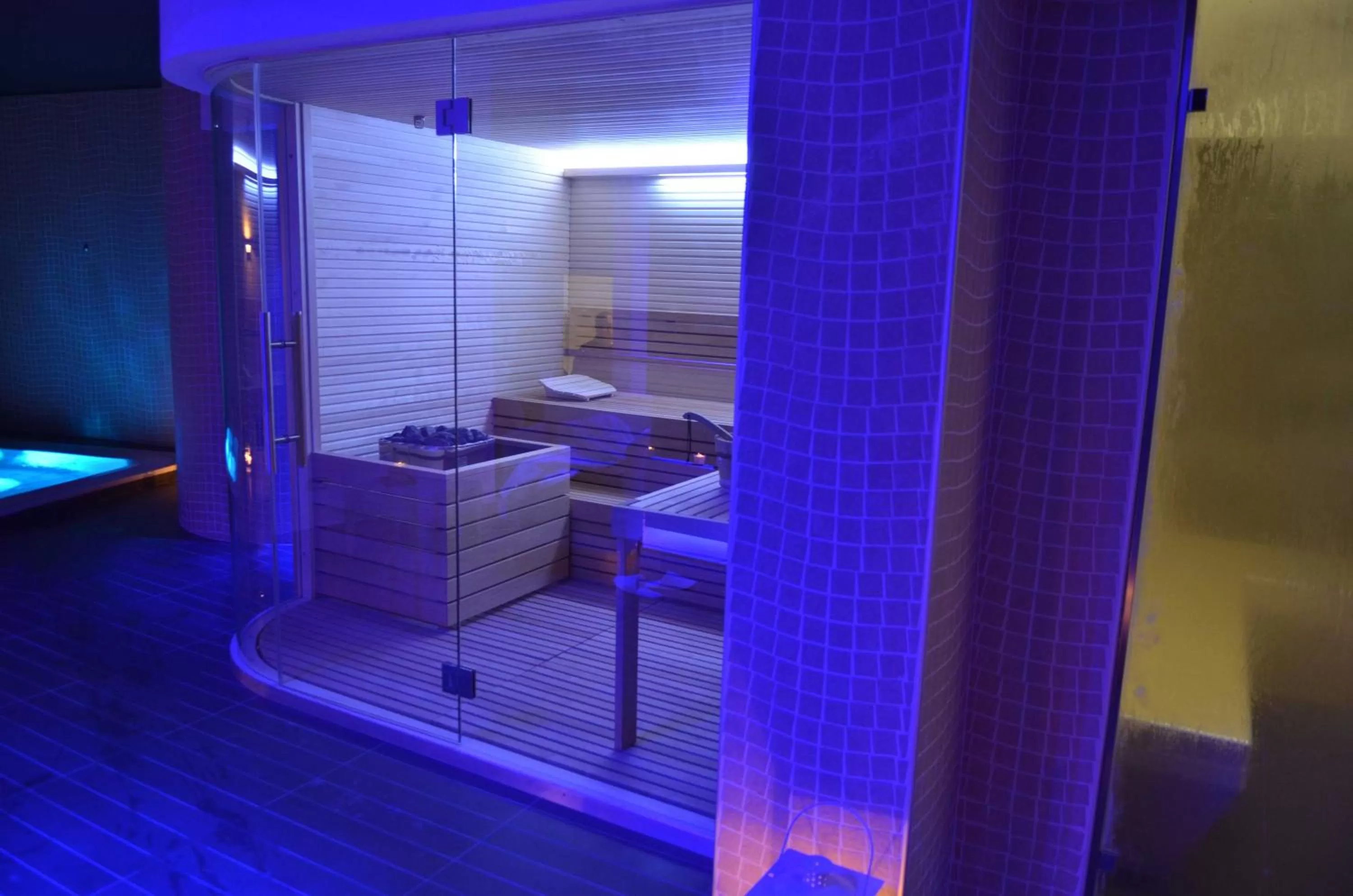 Steam room in DB Hotel Verona Airport Congress & Spa