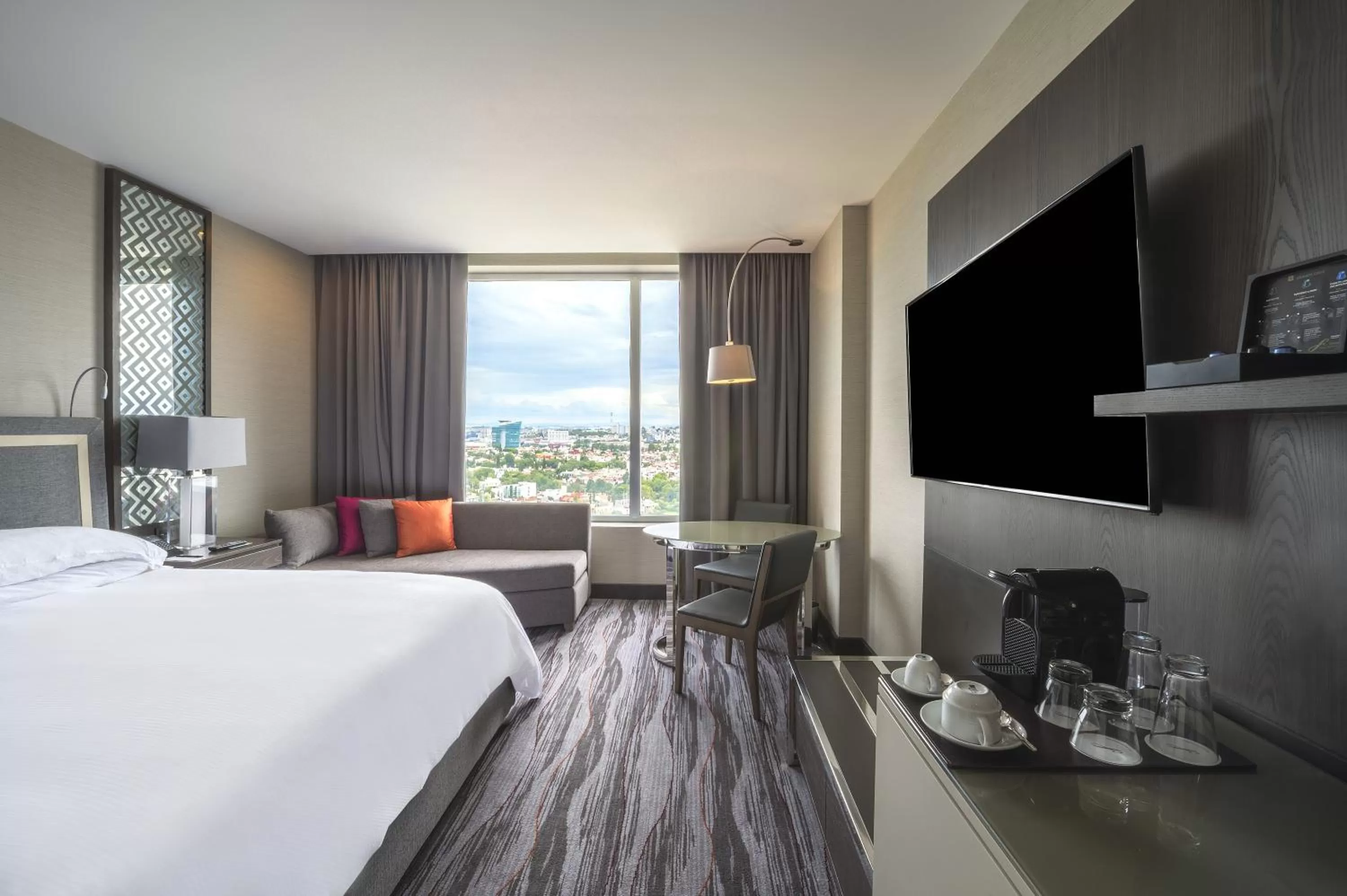 Bed in Grand Fiesta Americana Puebla Angelópolis