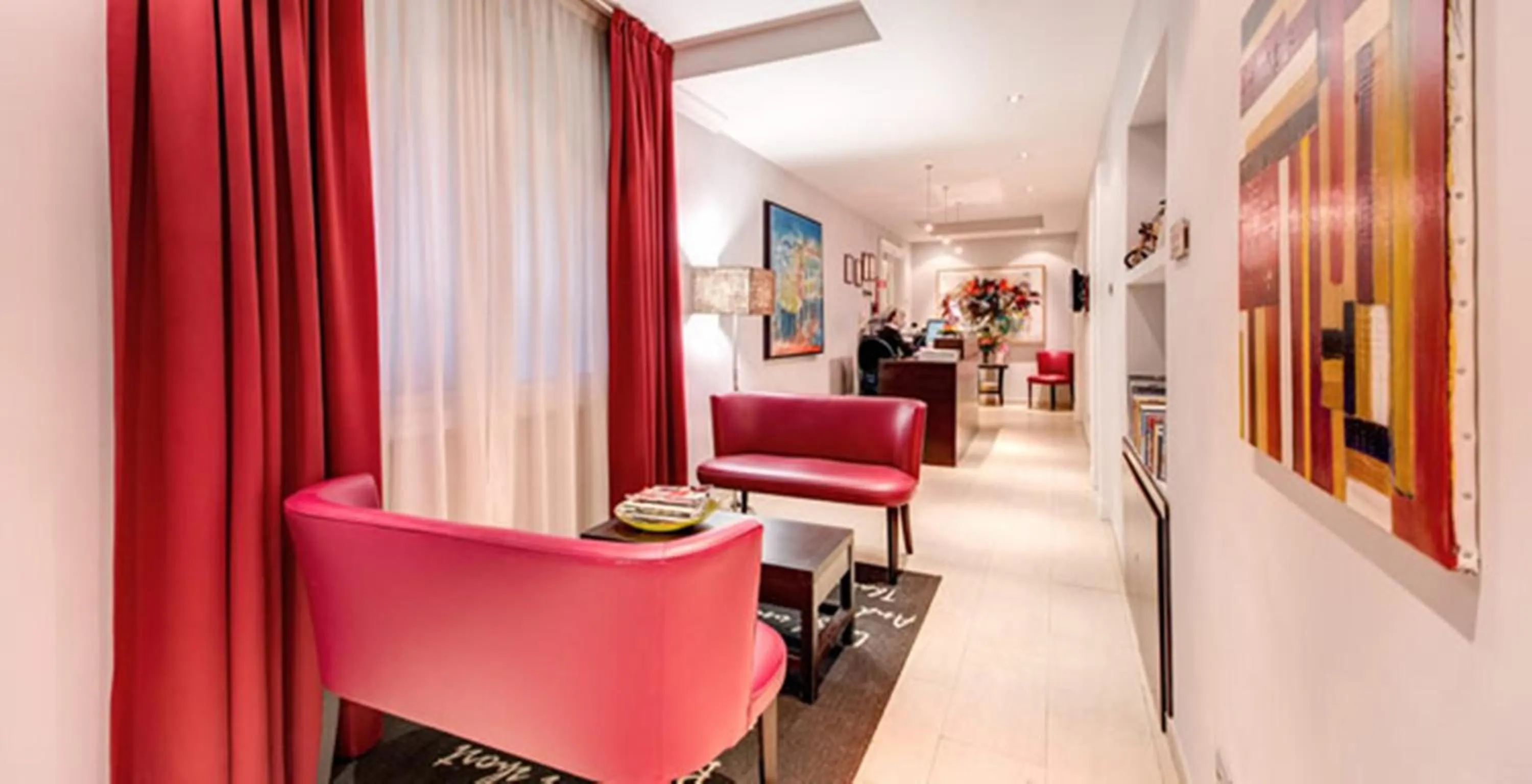 Lobby or reception in Target Inn Rooms