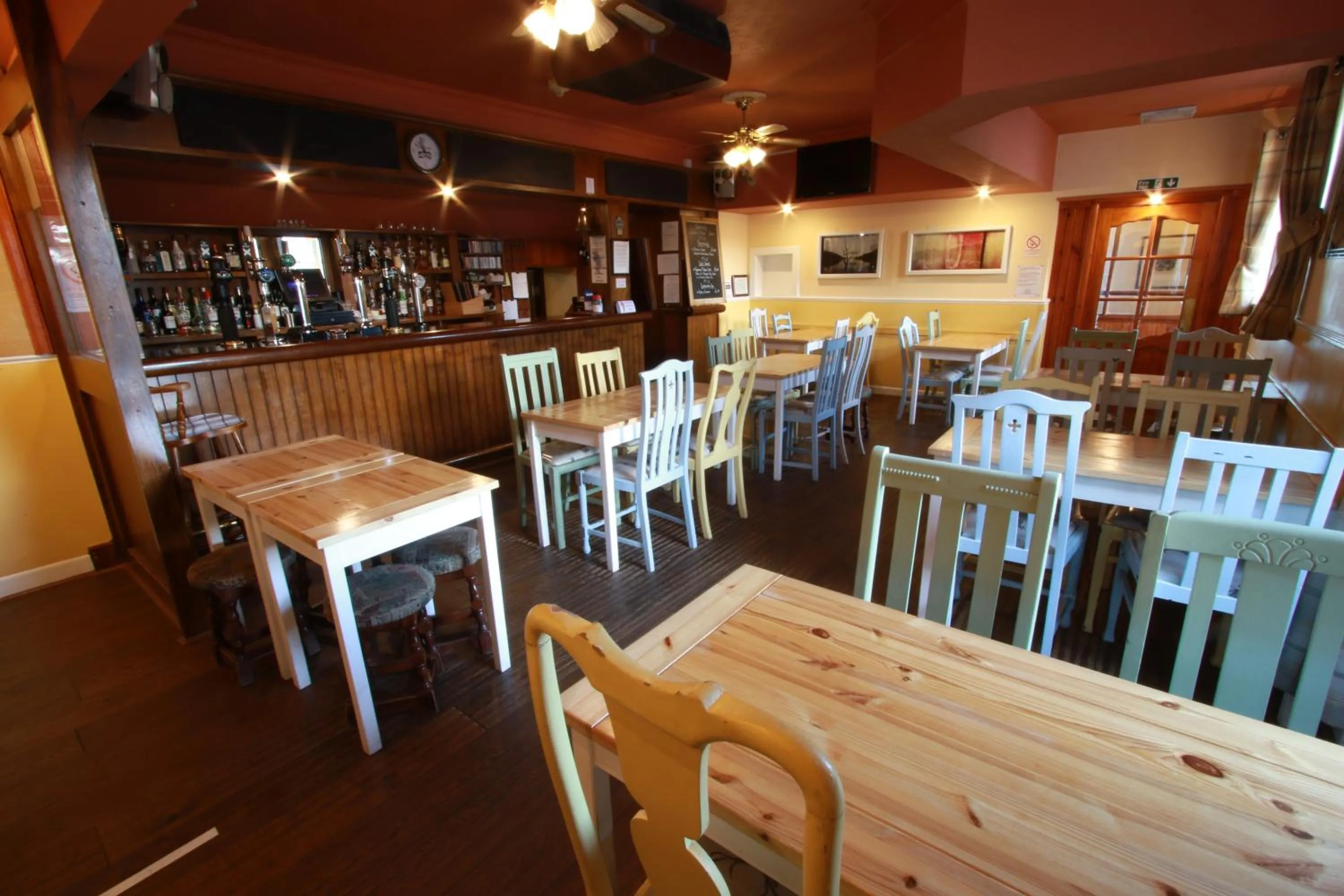 Restaurant/places to eat in Inn at Ardgour